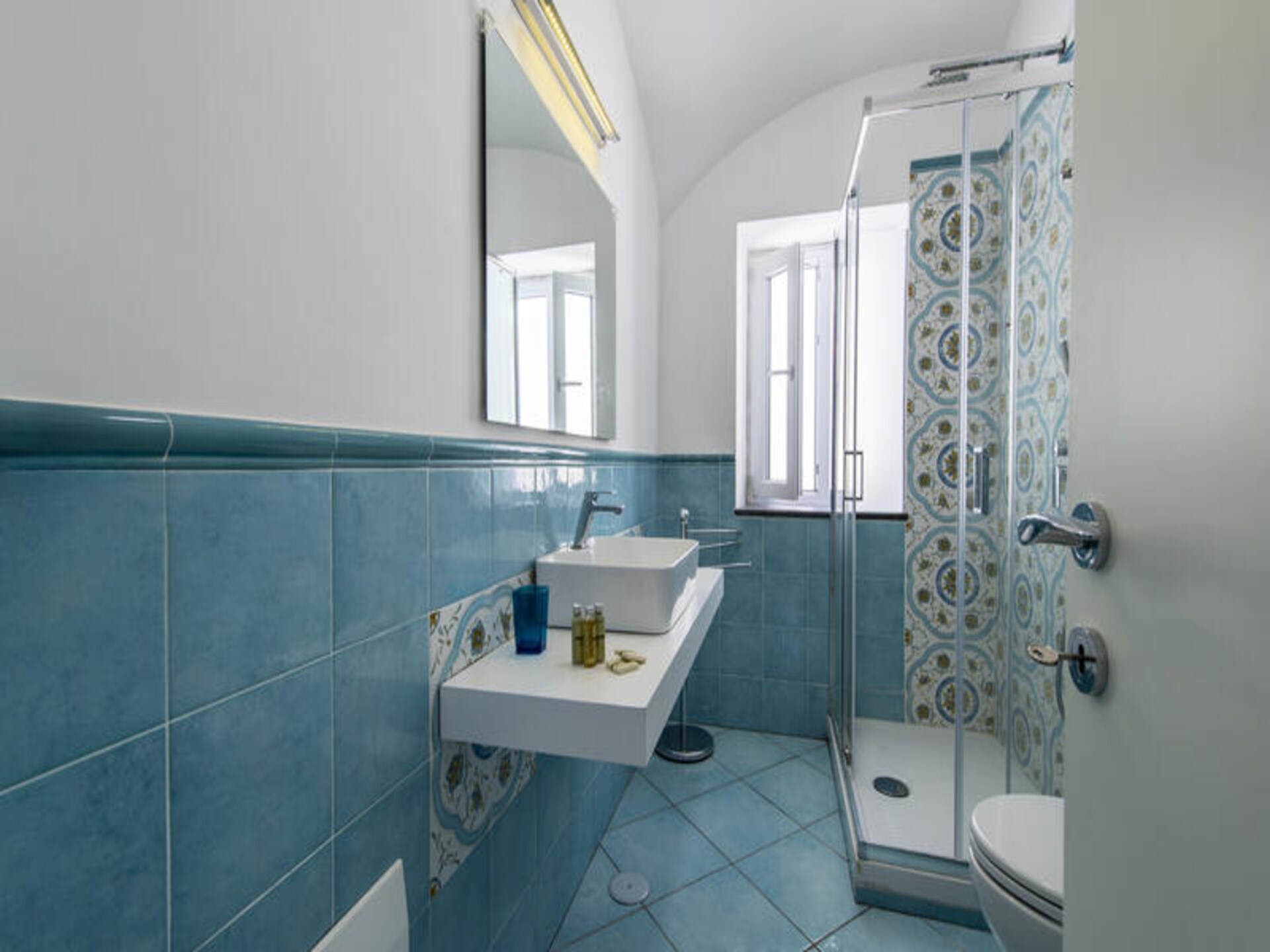 Romantisch appartement in Ravello met terras, jacuzzi en uitzicht op de Belvedere - foto 31