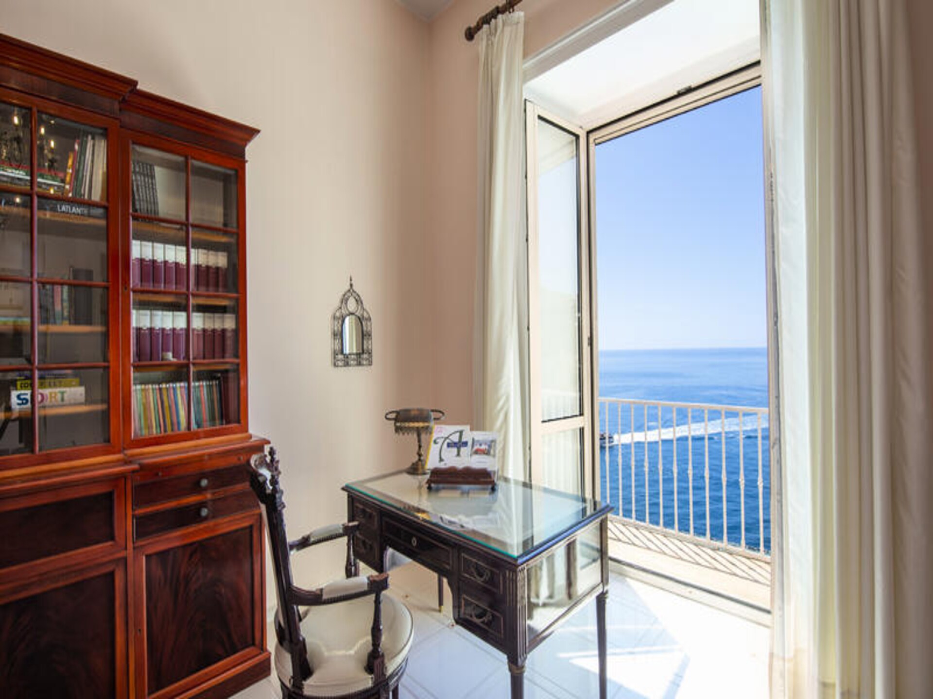Villa Arte: luxe appartement met zeezicht en zwembad aan de Amalfikust - foto 34