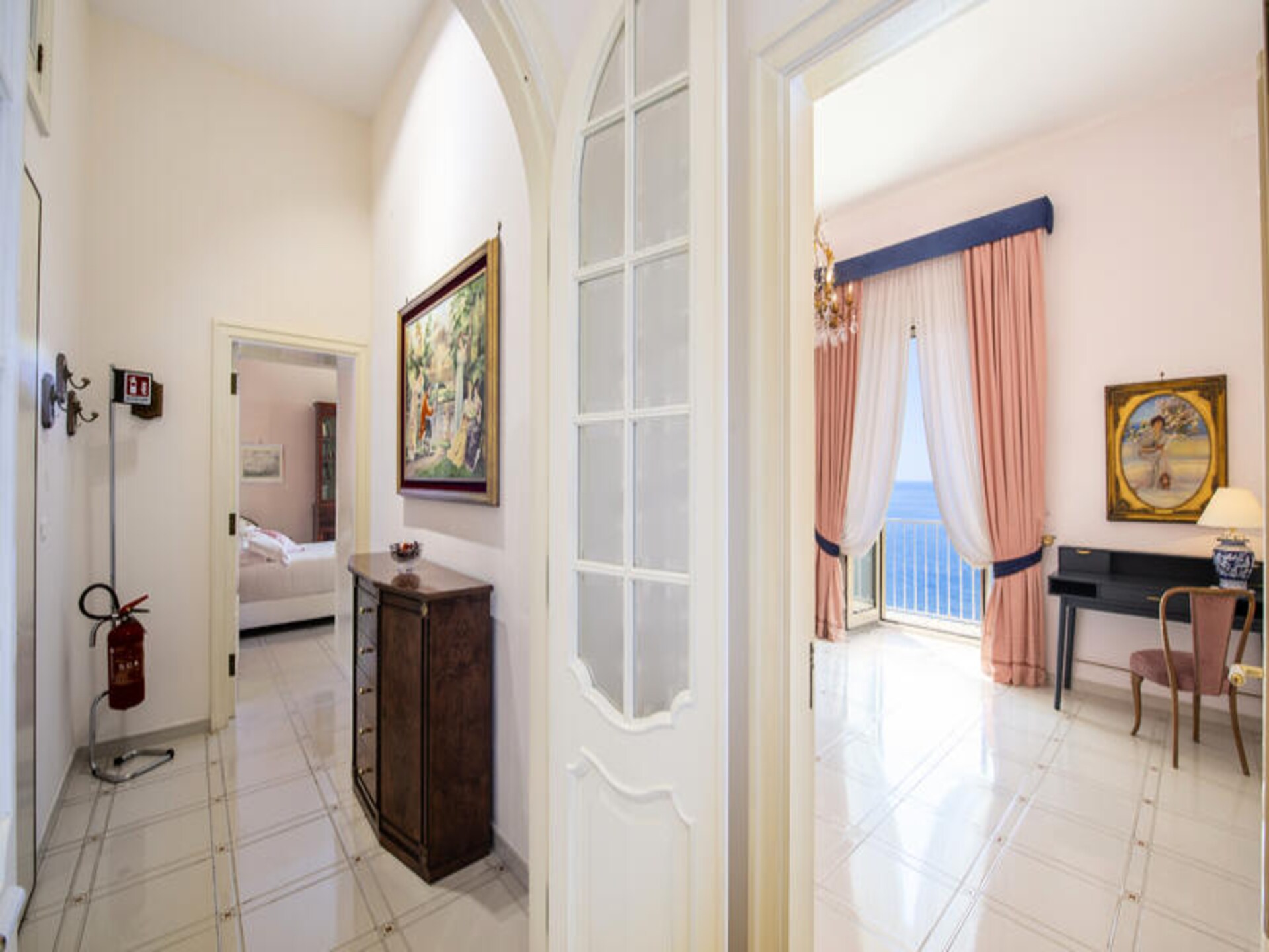 Villa Arte: luxe appartement met zeezicht en zwembad aan de Amalfikust - foto 45