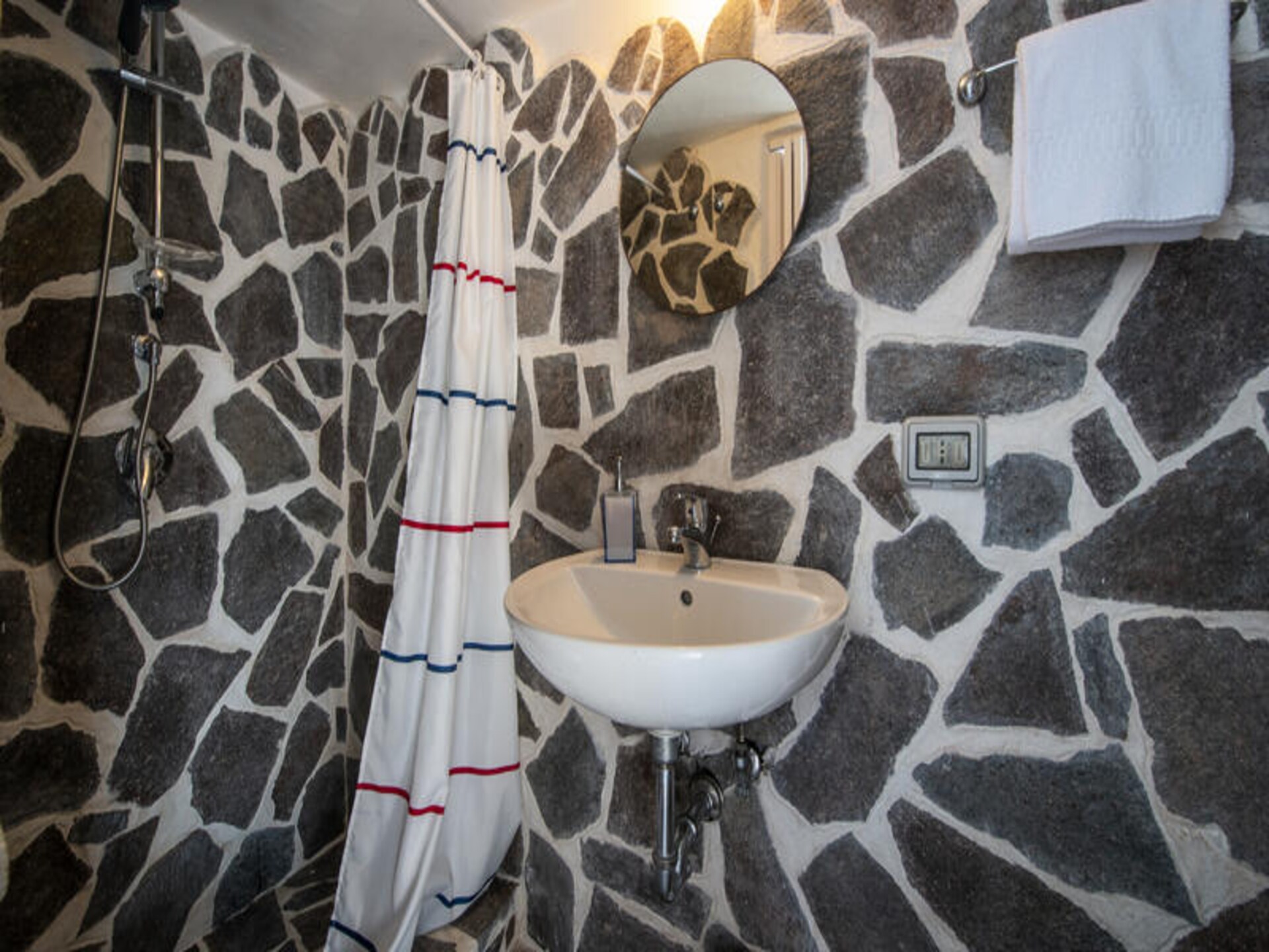 Villa Arte: luxe appartement met zeezicht en zwembad aan de Amalfikust - foto 68