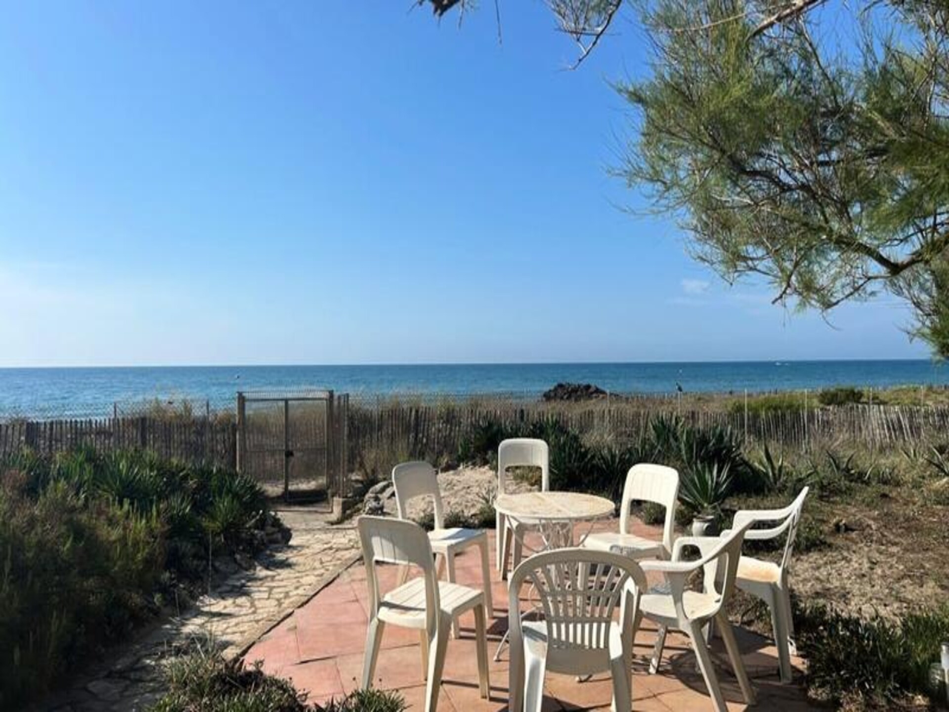 Direct aan zee: ruime villa voor 10 personen met privéstrand in Frontignan Plage - foto 54