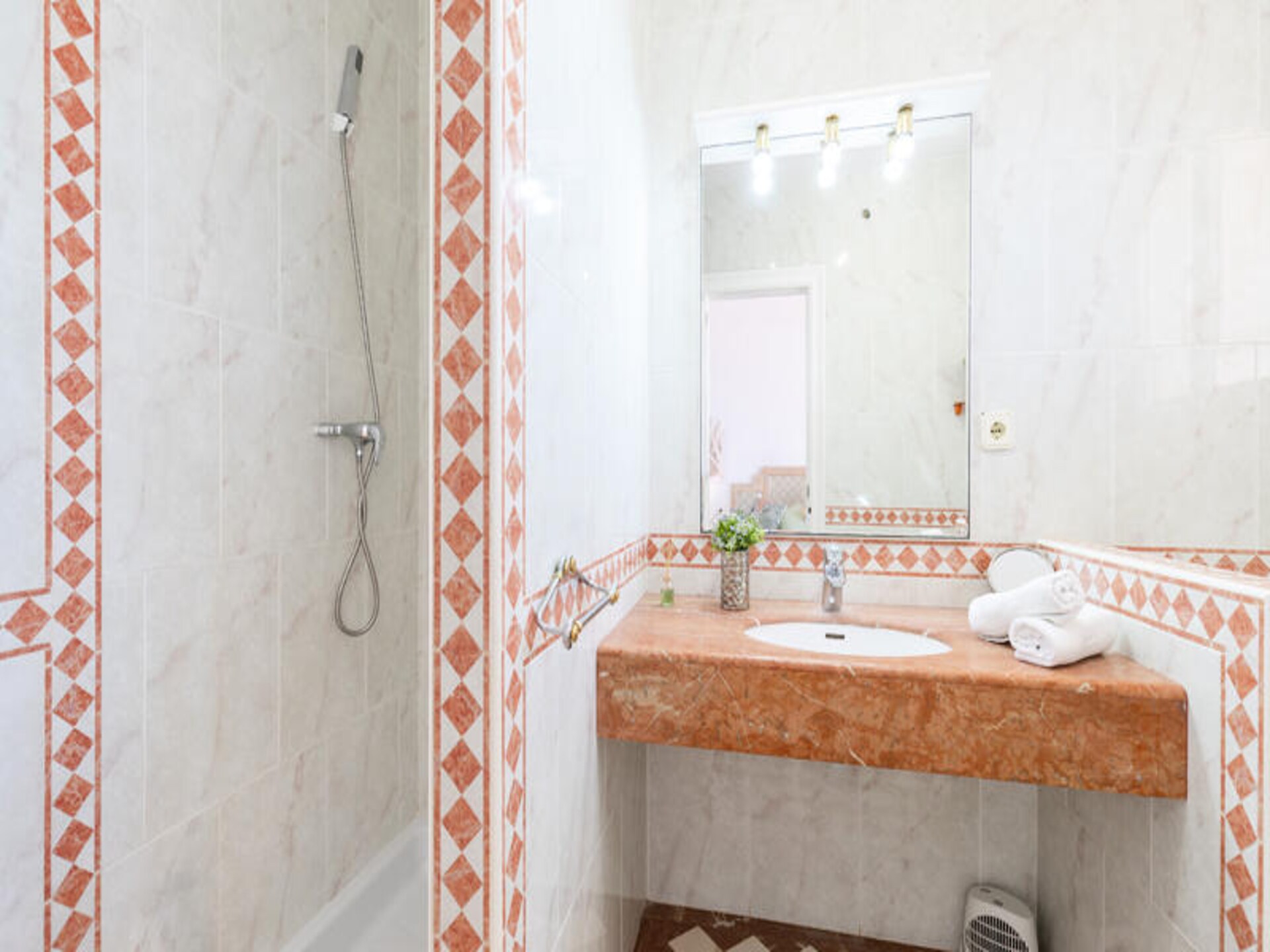 Ruim appartement aan de Costa Blanca met tuin, 5 km van La Zenia Boulevard - foto 23