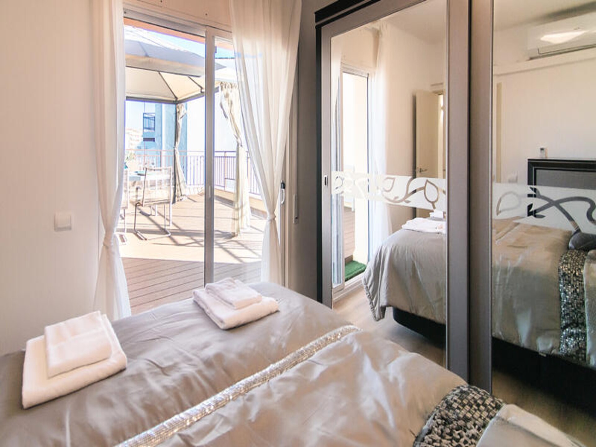 Ruim appartement met terras in hartje Roses, 6 personen, 70m² - foto 11