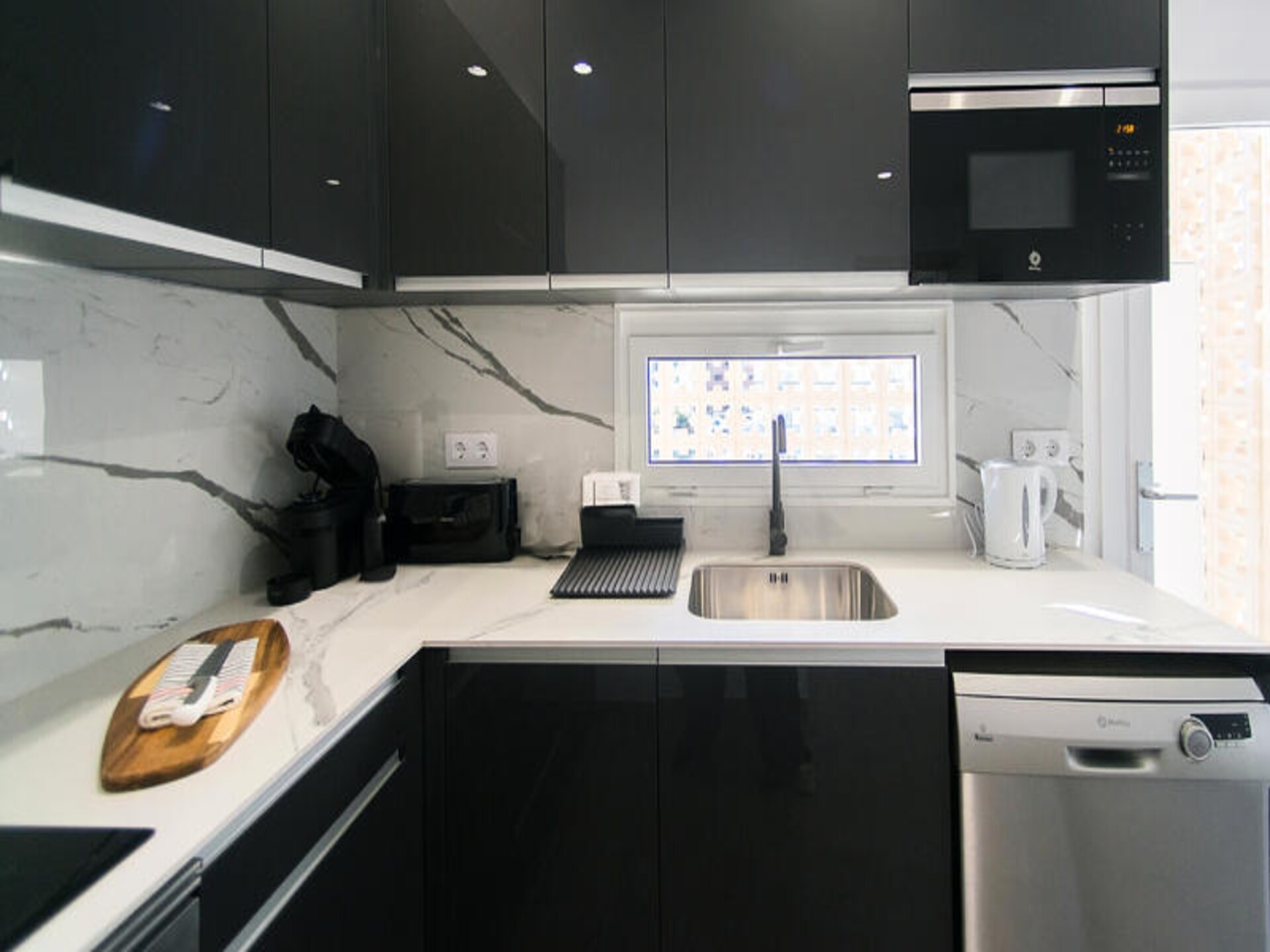 Ruim appartement met terras in hartje Roses, 6 personen, 70m² - foto 16