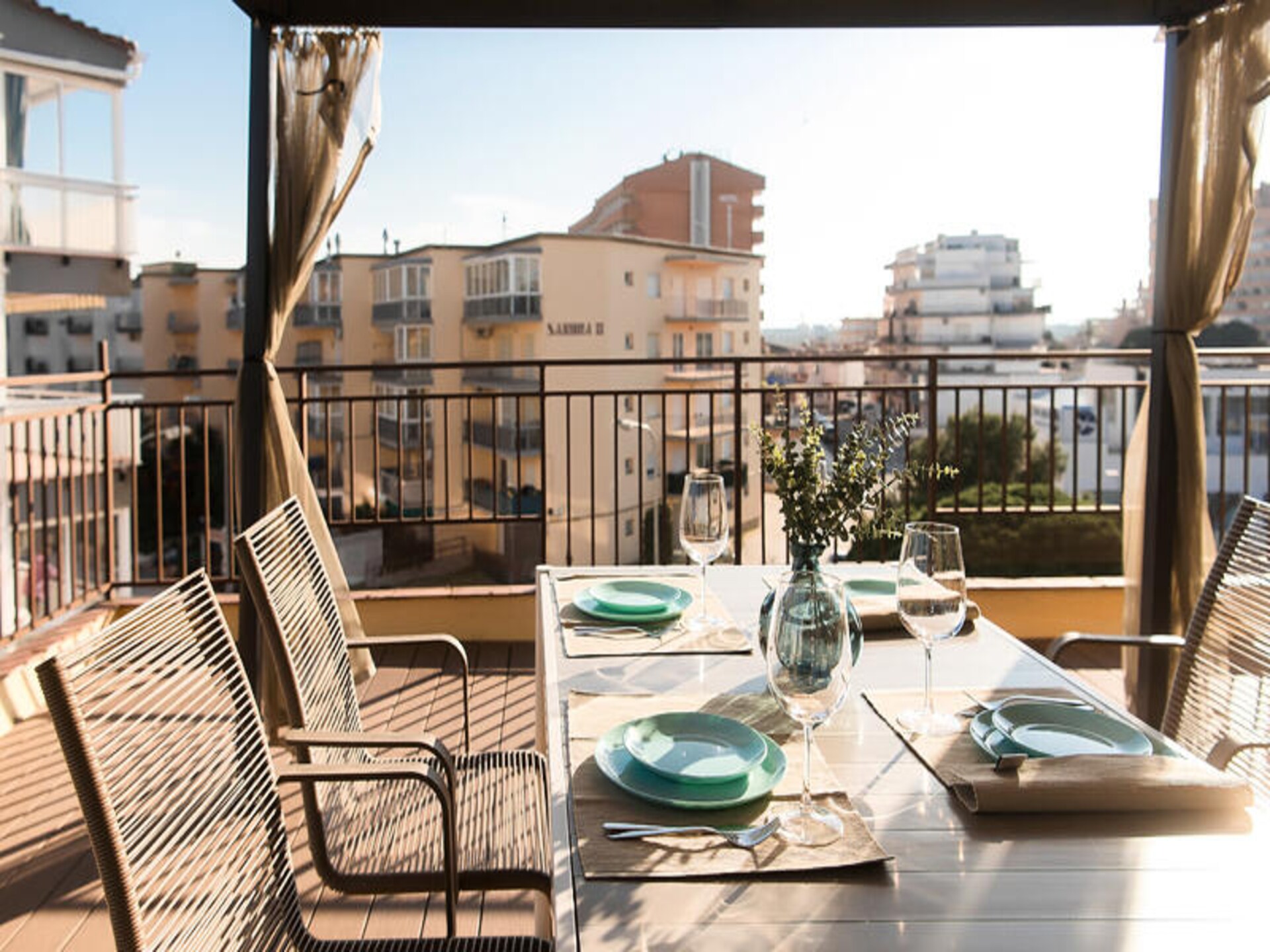 Ruim appartement met terras in hartje Roses, 6 personen, 70m² - foto 25