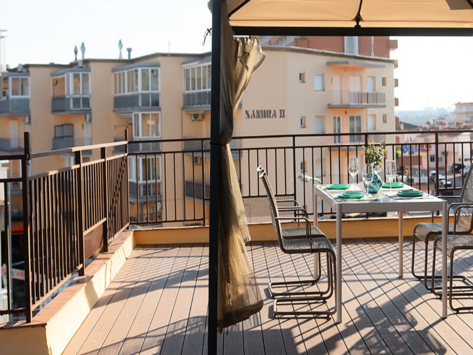 Ruim appartement met terras in hartje Roses, 6 personen, 70m² - foto 28