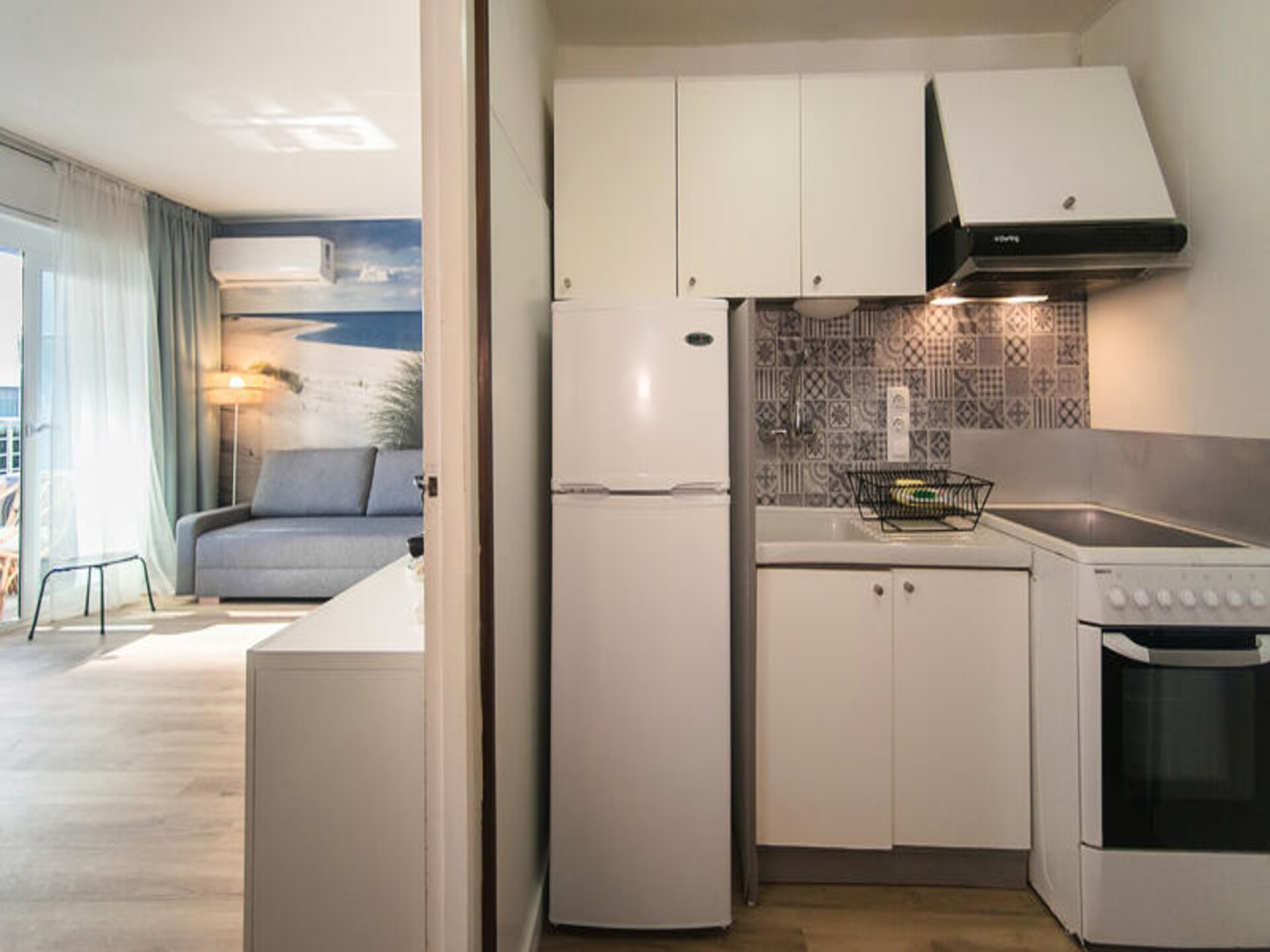 Stijlvol appartement met terras en zwembad in centrum Roses - foto 14