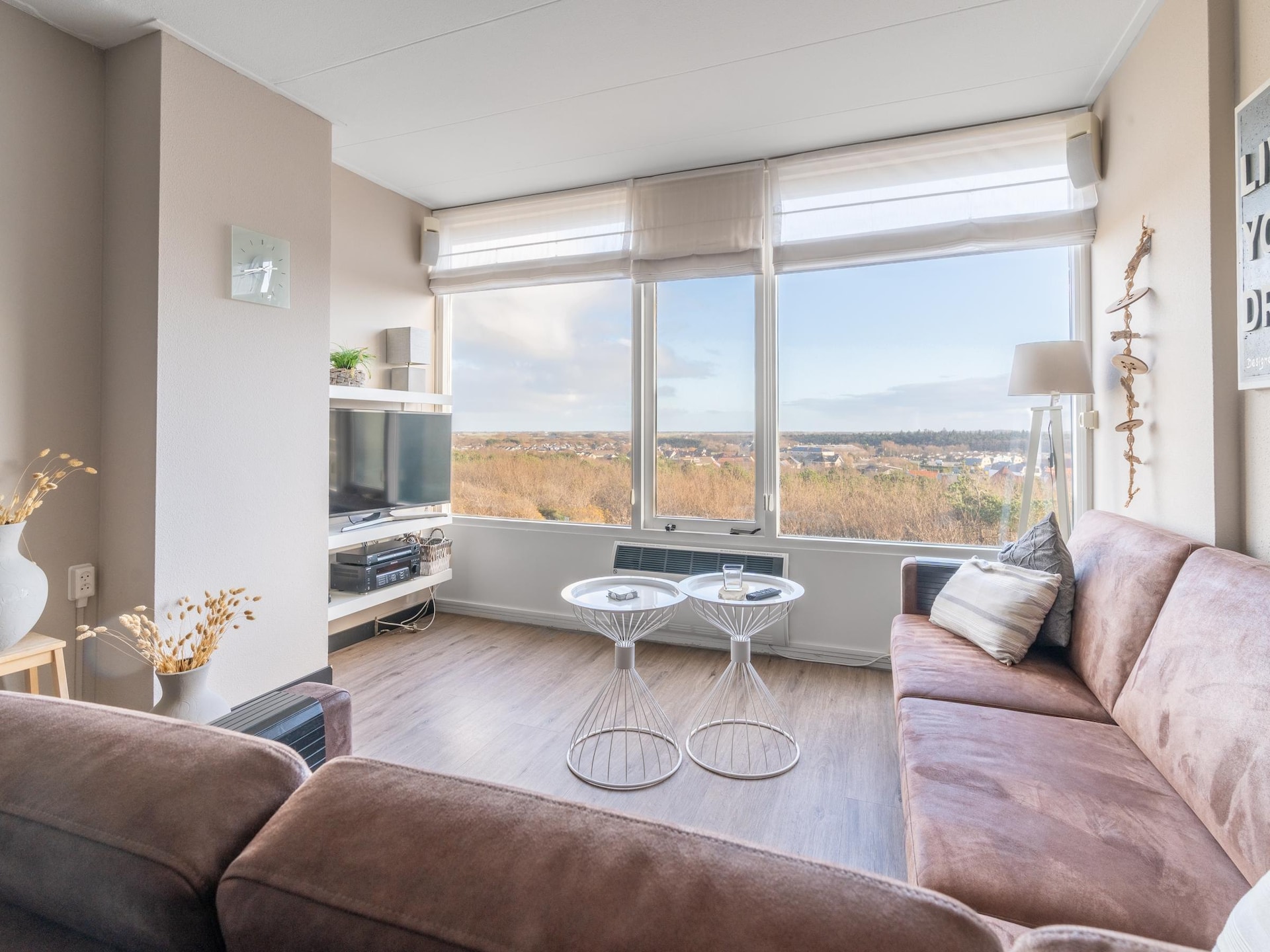 Sfeervol appartement met bos- en zeezicht in hartje De Koog - foto 5