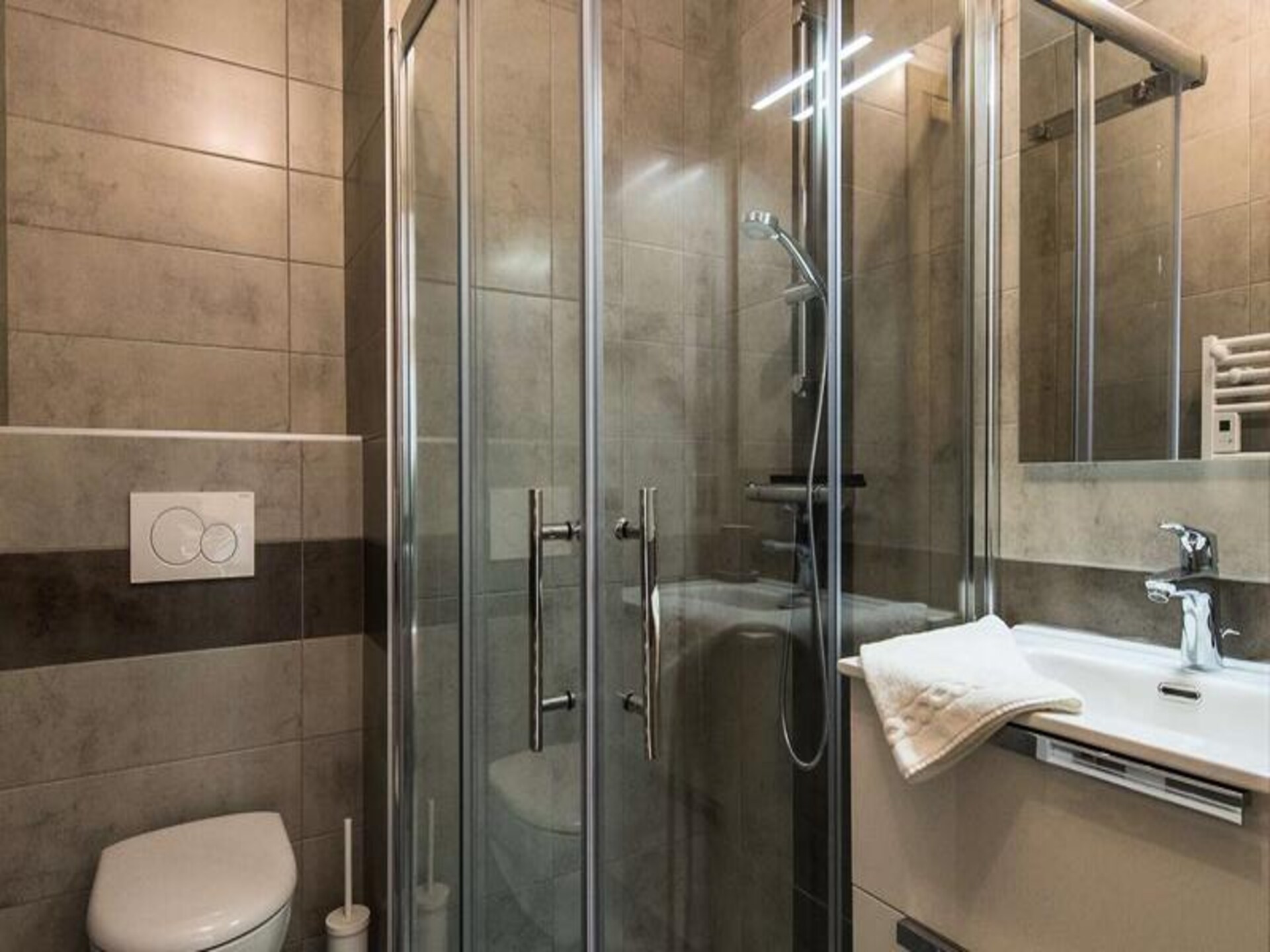 Prachtig skiappartement in La Toussuire met panoramisch uitzicht en ski-in/ski-out - foto 13