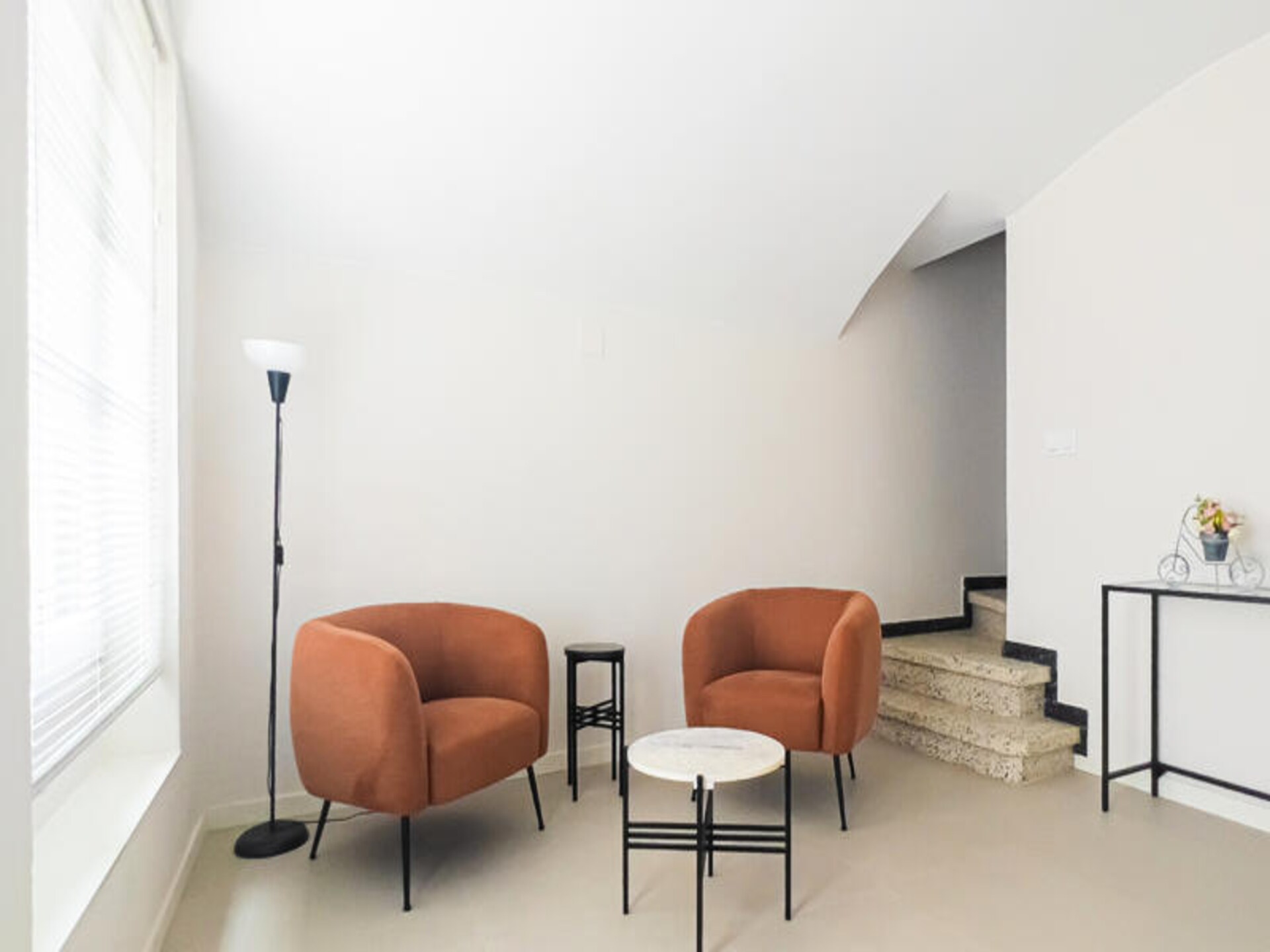 Stijlvol appartement aan levendig plein in Banyoles, vlakbij het meer - foto 12
