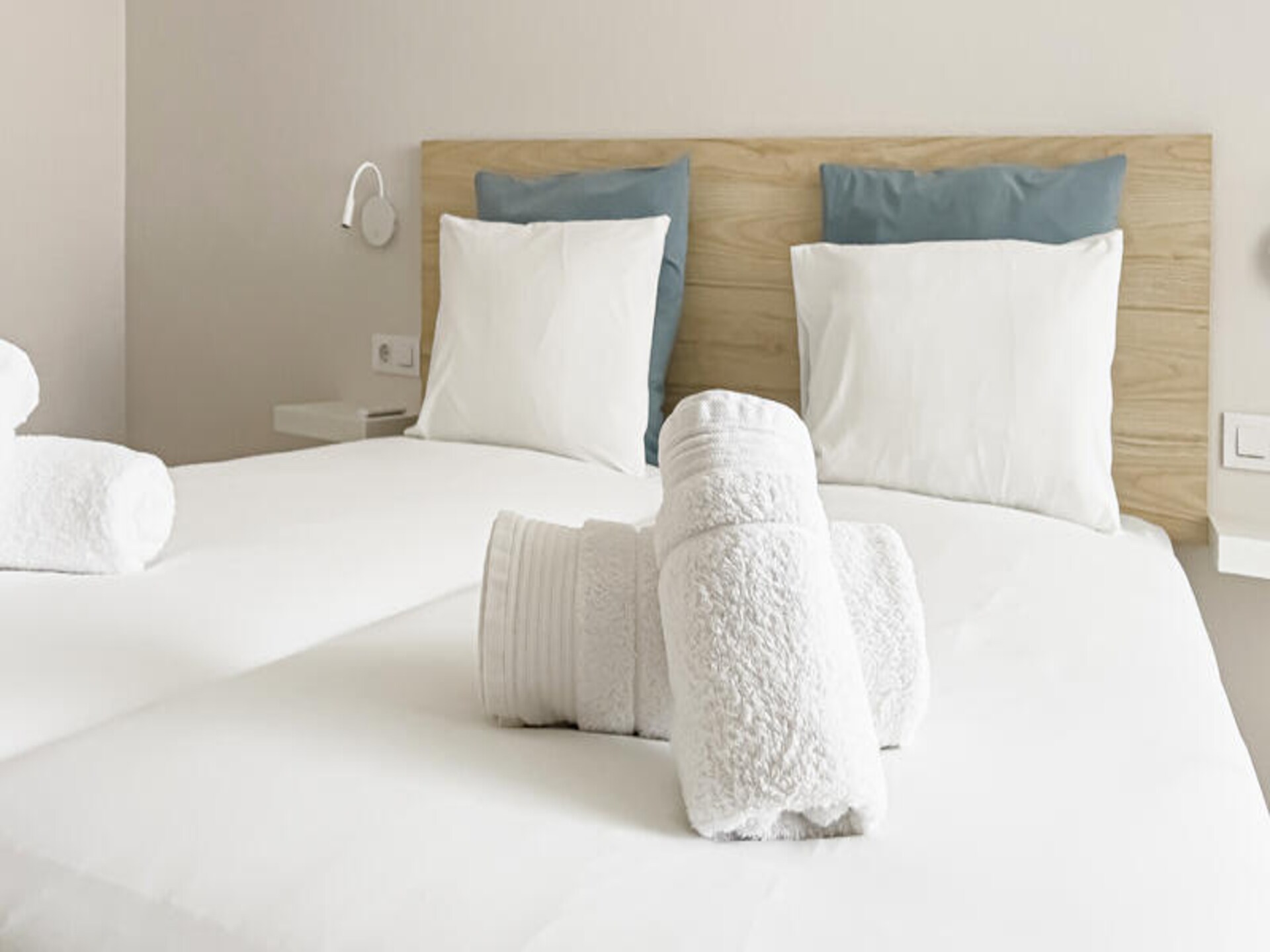 Stijlvol appartement aan levendig plein in Banyoles, vlakbij het meer - foto 20