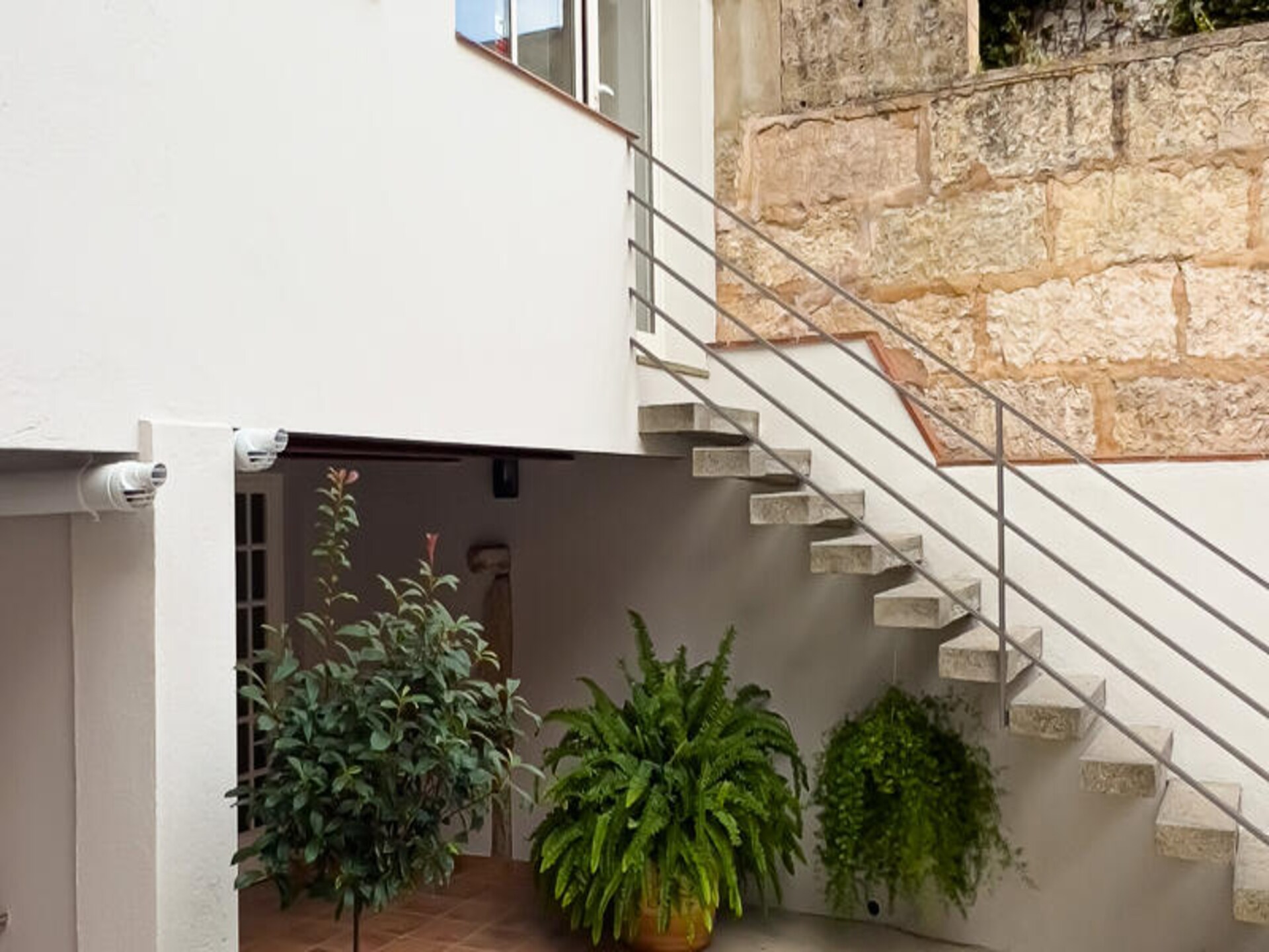 Stijlvol appartement aan levendig plein in Banyoles, vlakbij het meer - foto 35