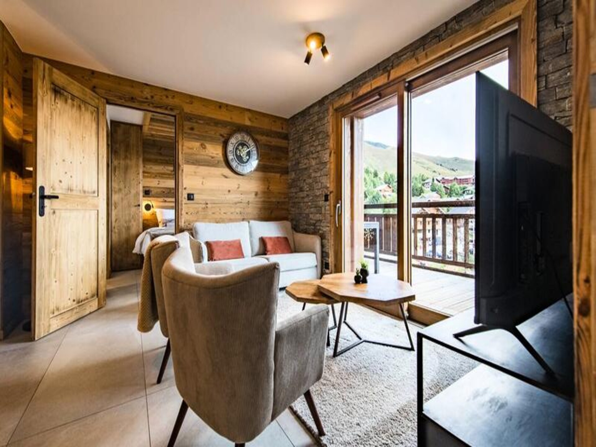 Ski-in/ski-out appartement voor 6 personen direct aan de piste in La Toussuire - foto 2