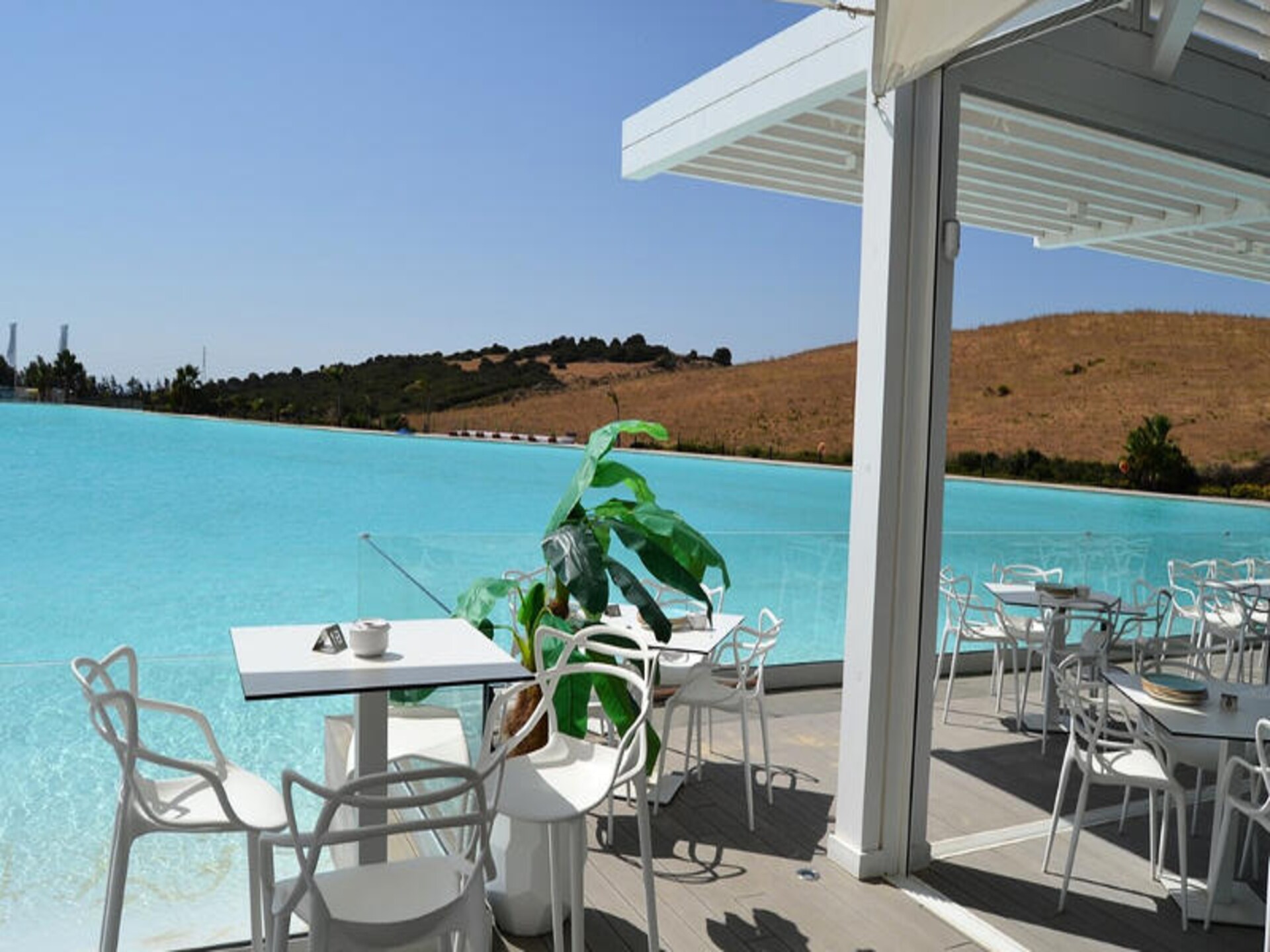Stijlvol appartement aan de Crystal Lagoon in Casares - foto 18