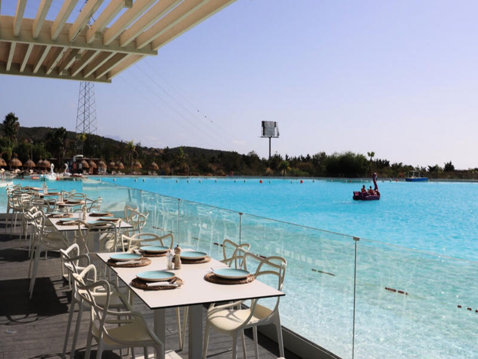 Stijlvol appartement aan de Crystal Lagoon in Casares - foto 20