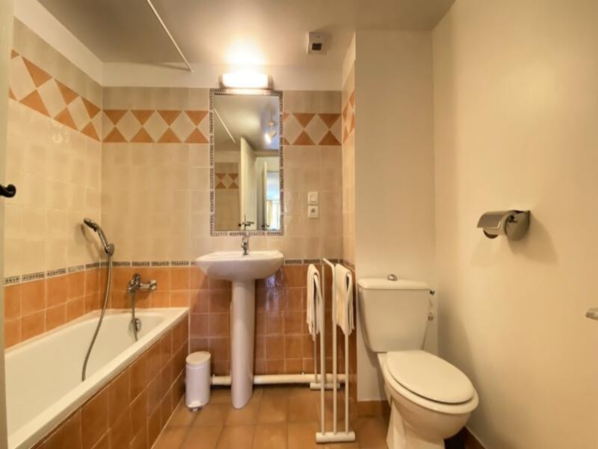 Studio in Provençaalse Mas met zwembad bij lavendelvelden Valensole - foto 12