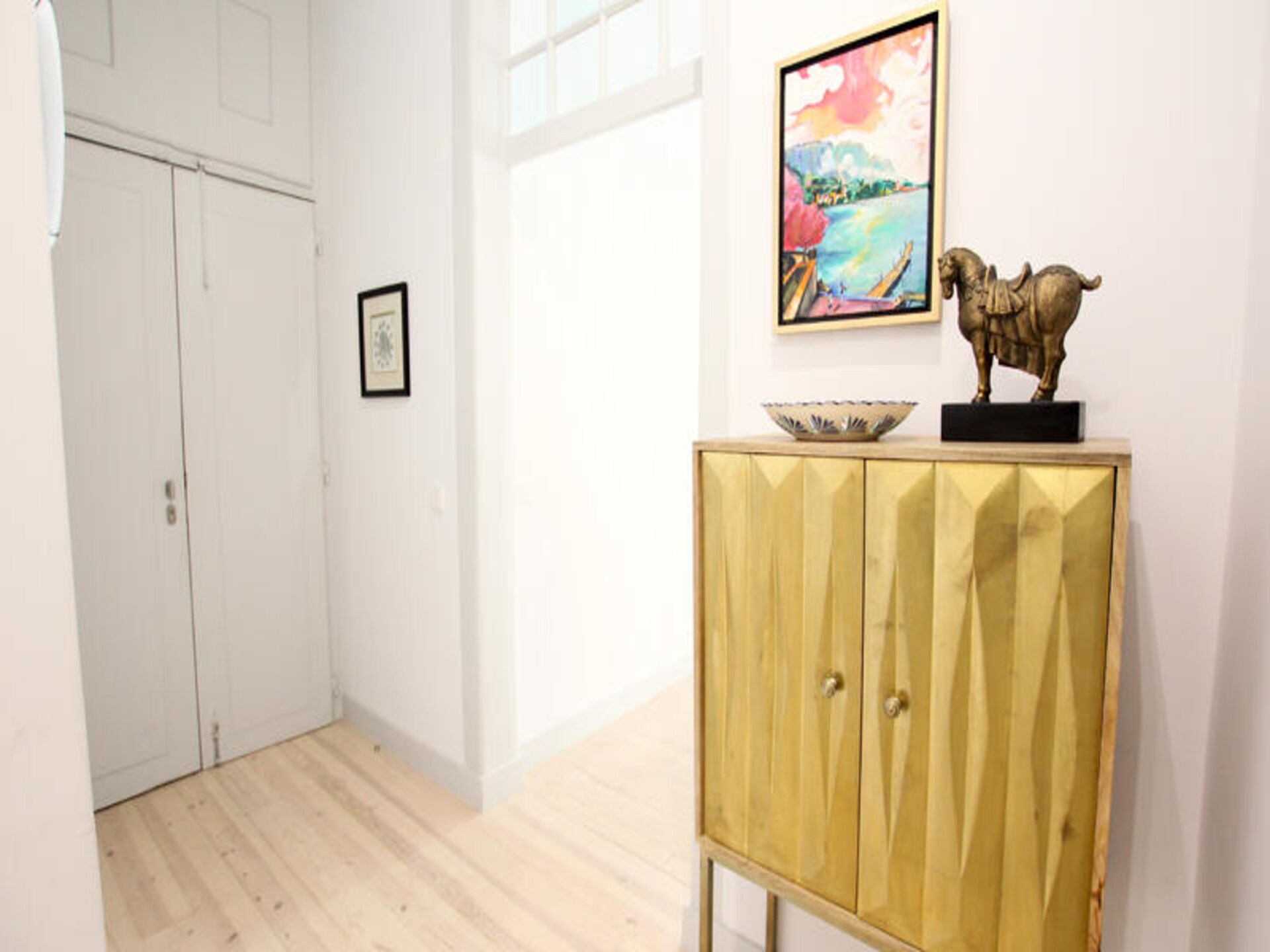 Ruim appartement met 3 slaapkamers in het bruisende Chiado, vlakbij de Taag - foto 20