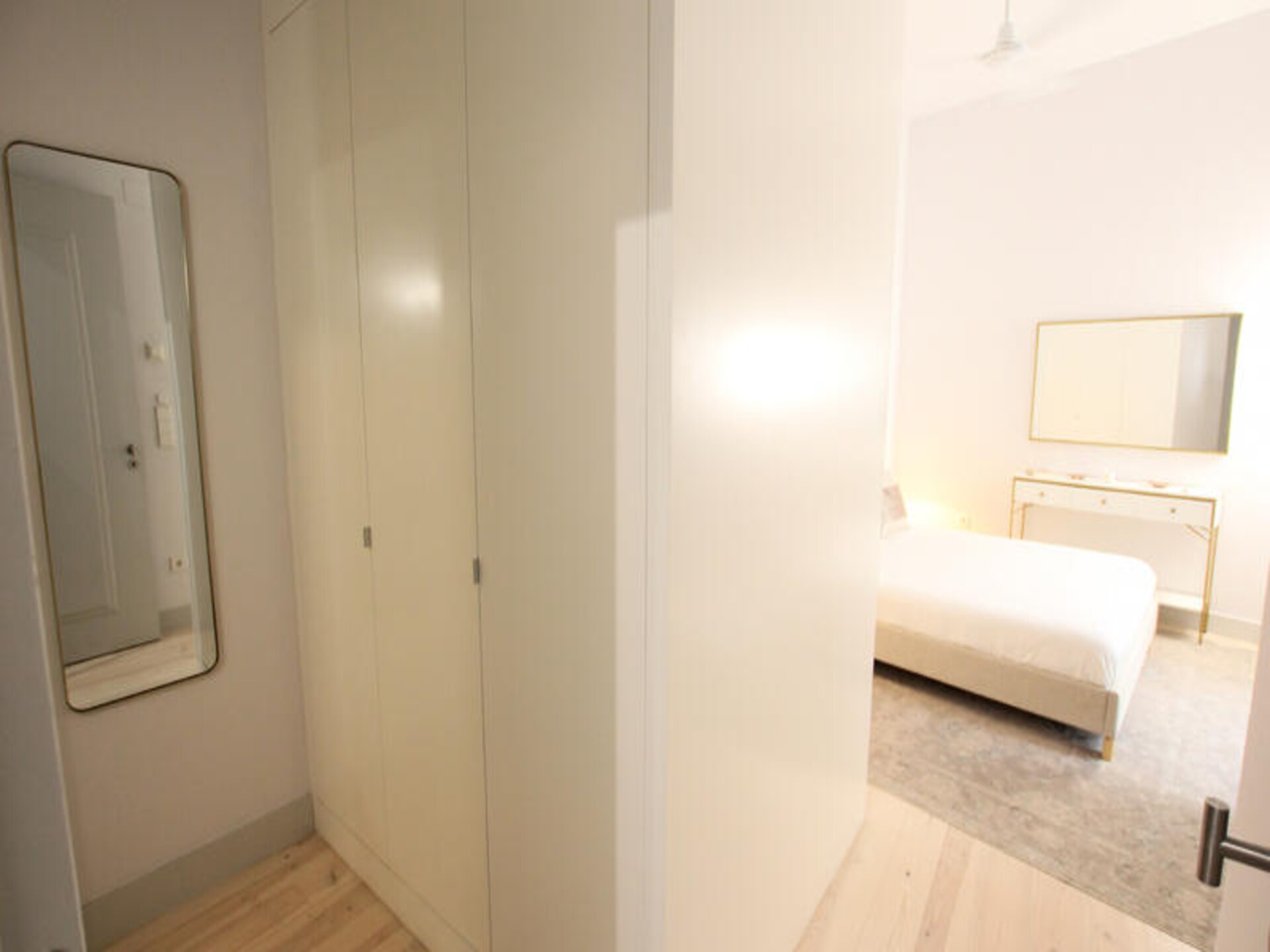 Ruim appartement met 3 slaapkamers in het bruisende Chiado, vlakbij de Taag - foto 25