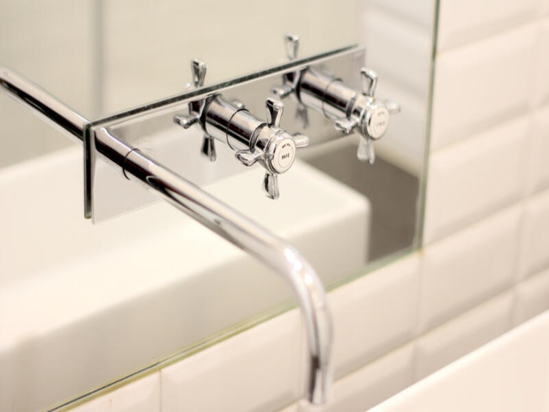 Ruim appartement met 3 slaapkamers in het bruisende Chiado, vlakbij de Taag - foto 27