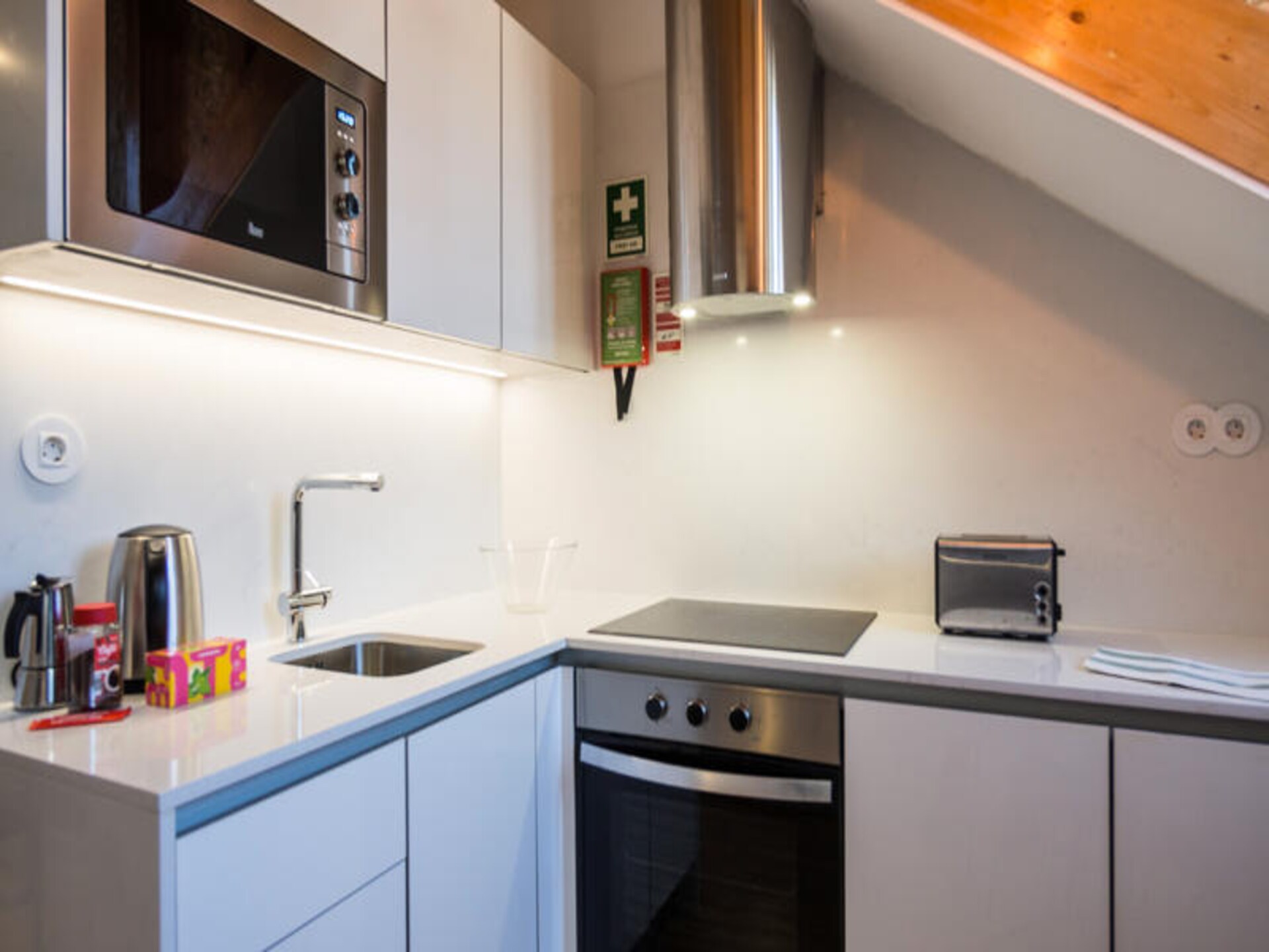 Stijlvol appartement in hartje Chiado, Lissabon – 65m² - foto 8