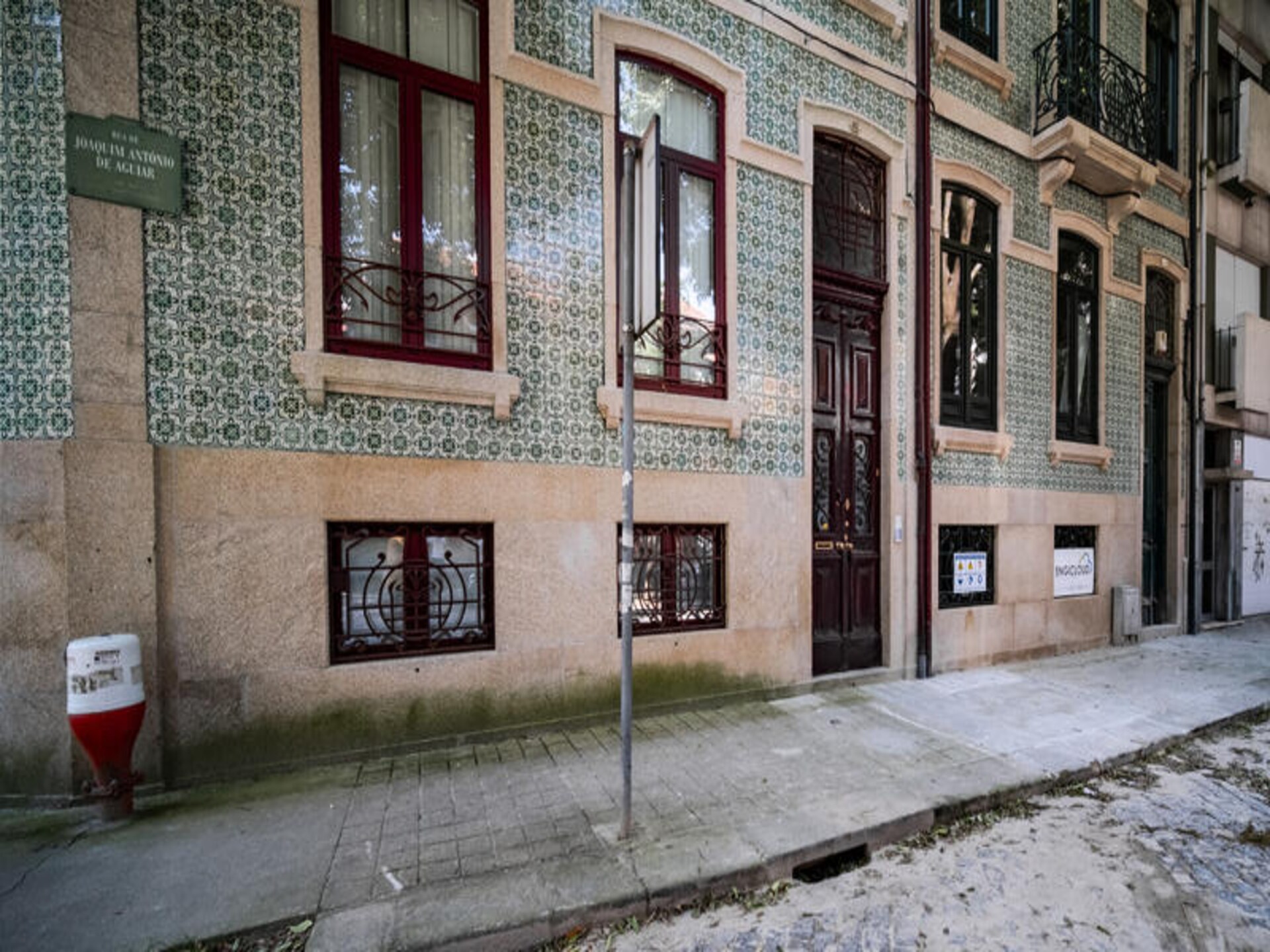 Knus appartement met tuinzicht in het hart van Porto - foto 18