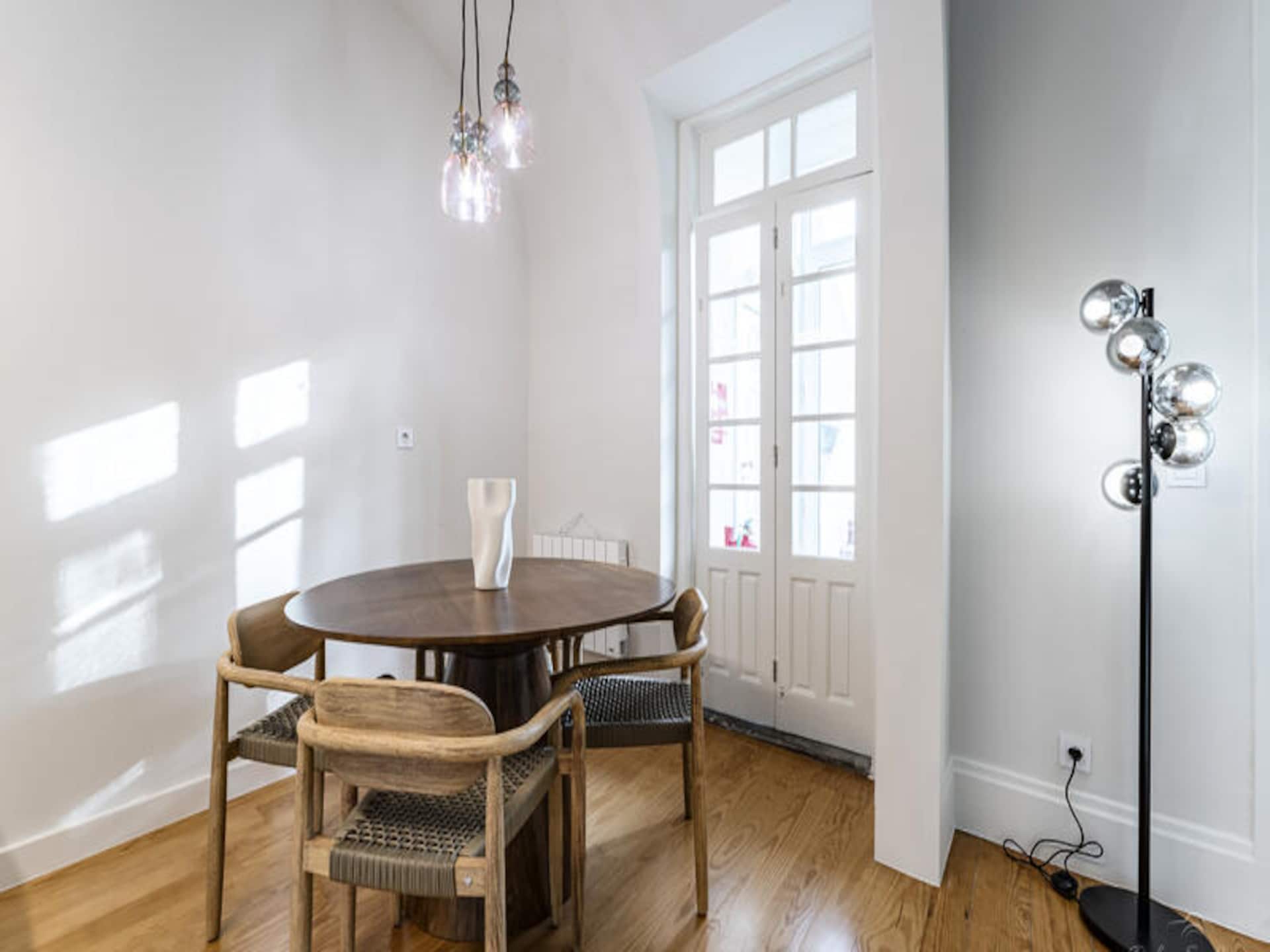 Ruim 3-slaapkamer appartement met privéterras in het hart van Porto - foto 3