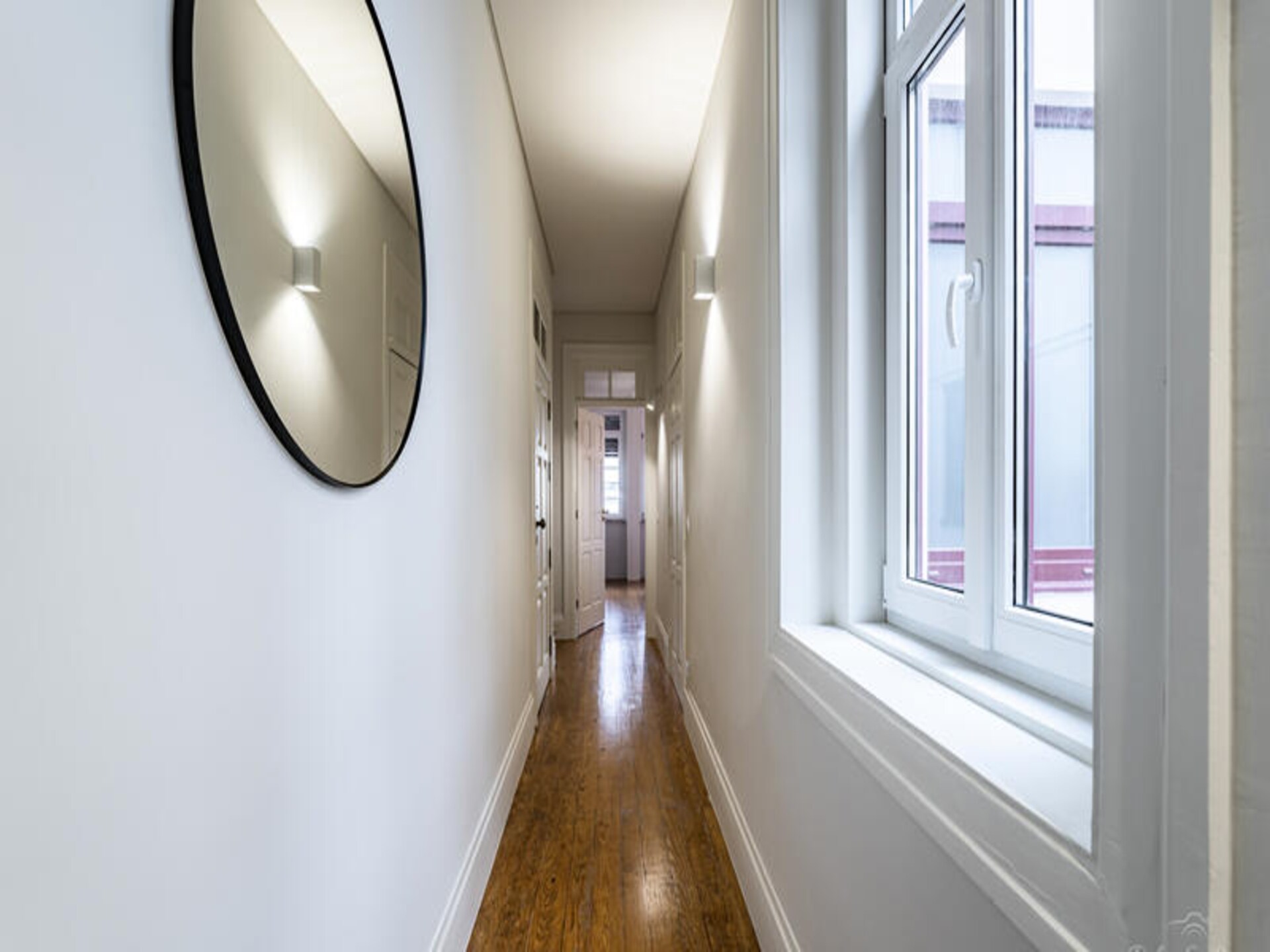Ruim 3-slaapkamer appartement met privéterras in het hart van Porto - foto 7