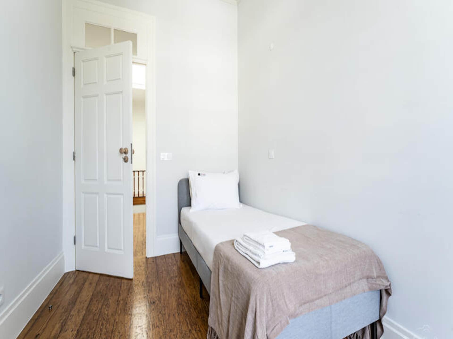 Ruim 3-slaapkamer appartement met privéterras in het hart van Porto - foto 11