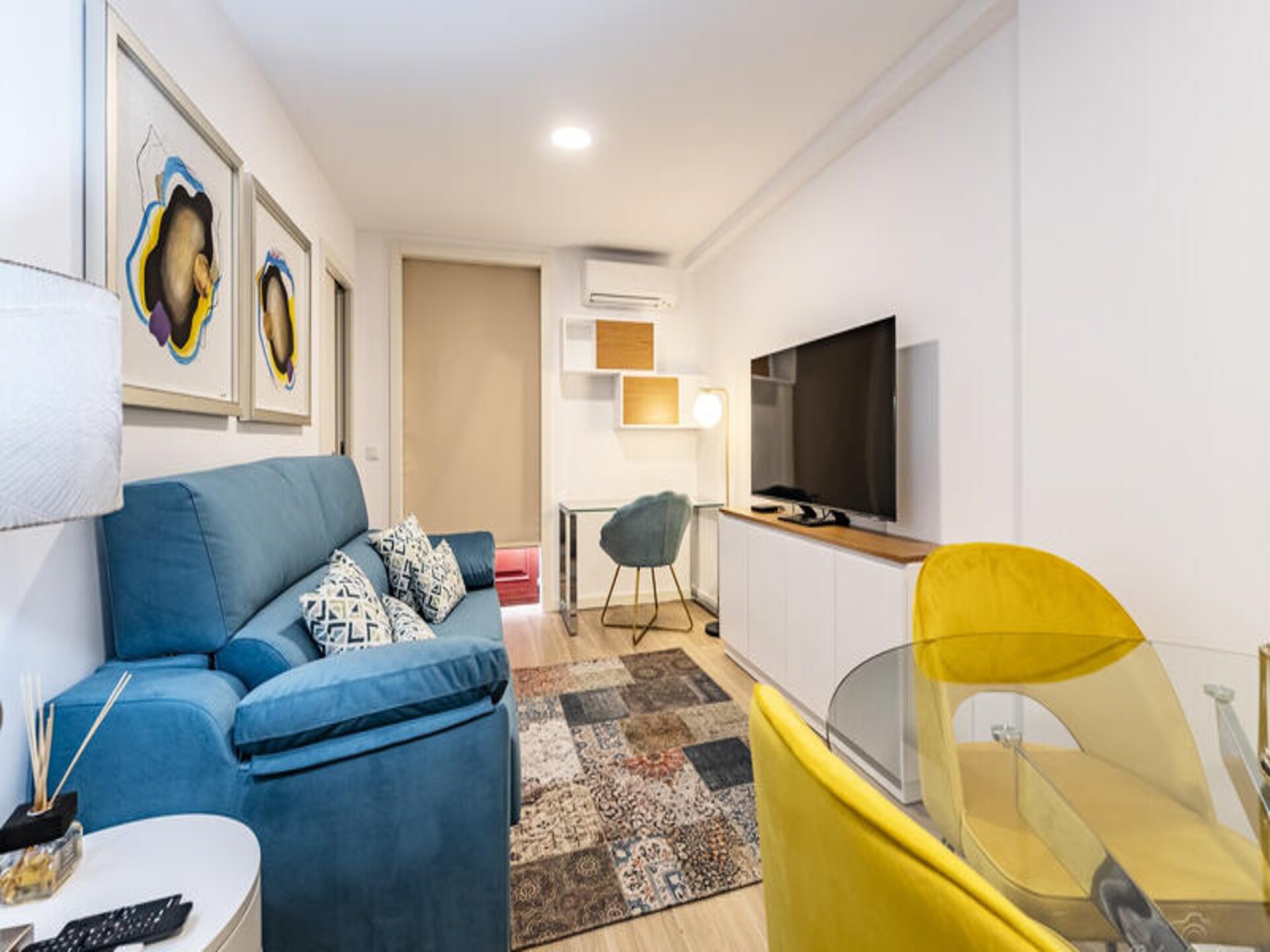 Knus appartement in hartje Porto met balkon en airco - foto 9