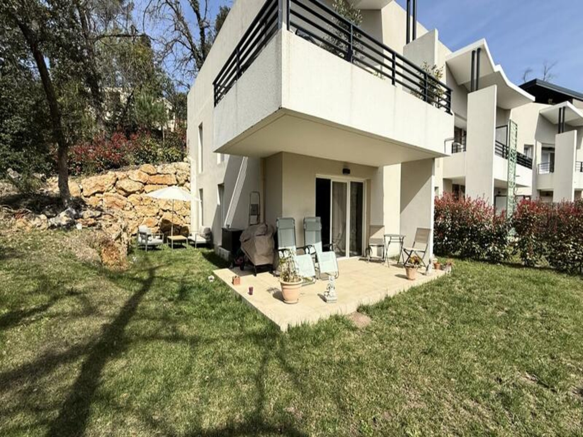 Knus appartement met tuin en zwembad op 10 minuten van Valbonne - foto 19
