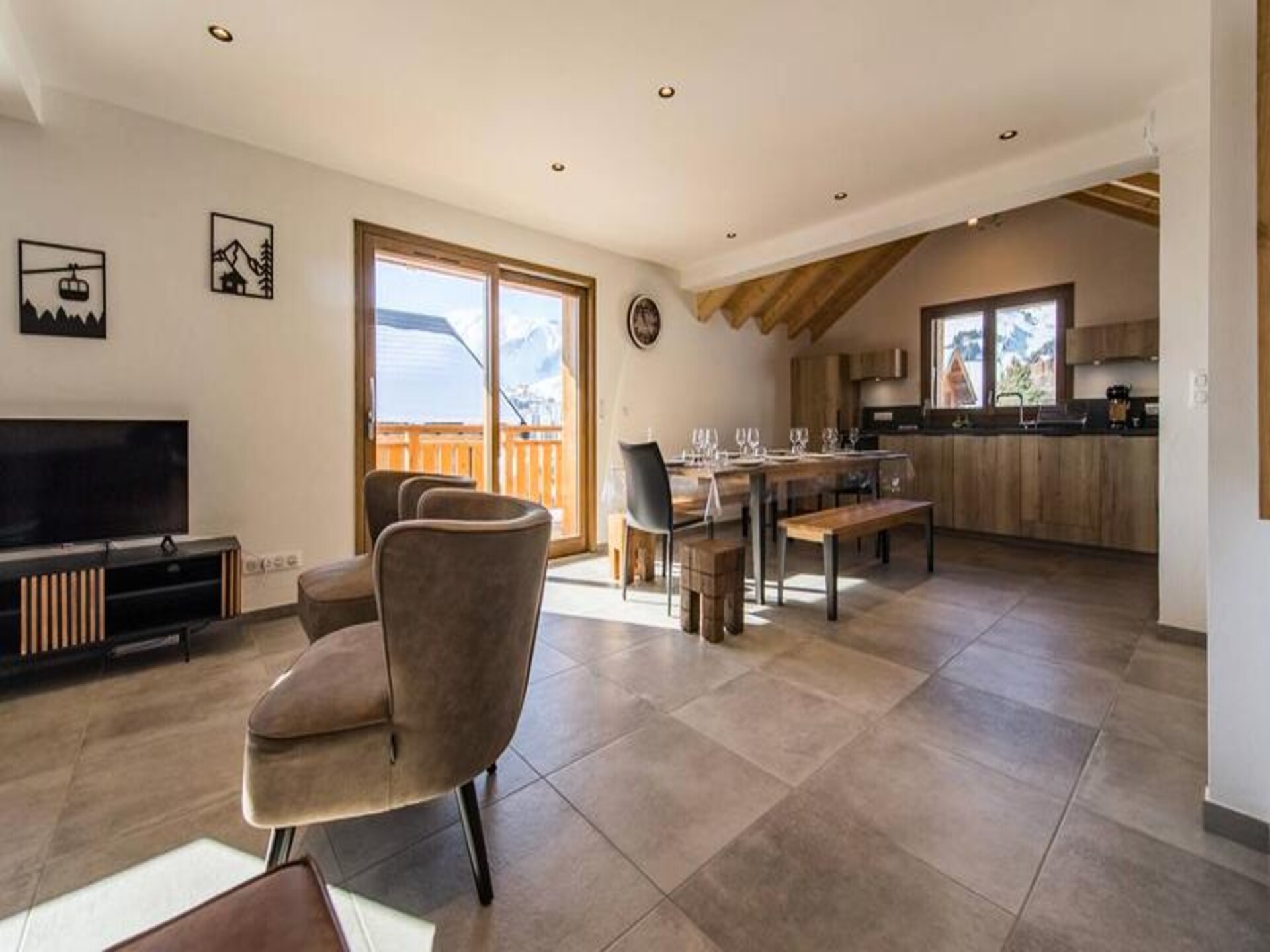 Duplex voor 10 personen met ski-in/ski-out en zuidbalkon in La Toussuire - foto 2