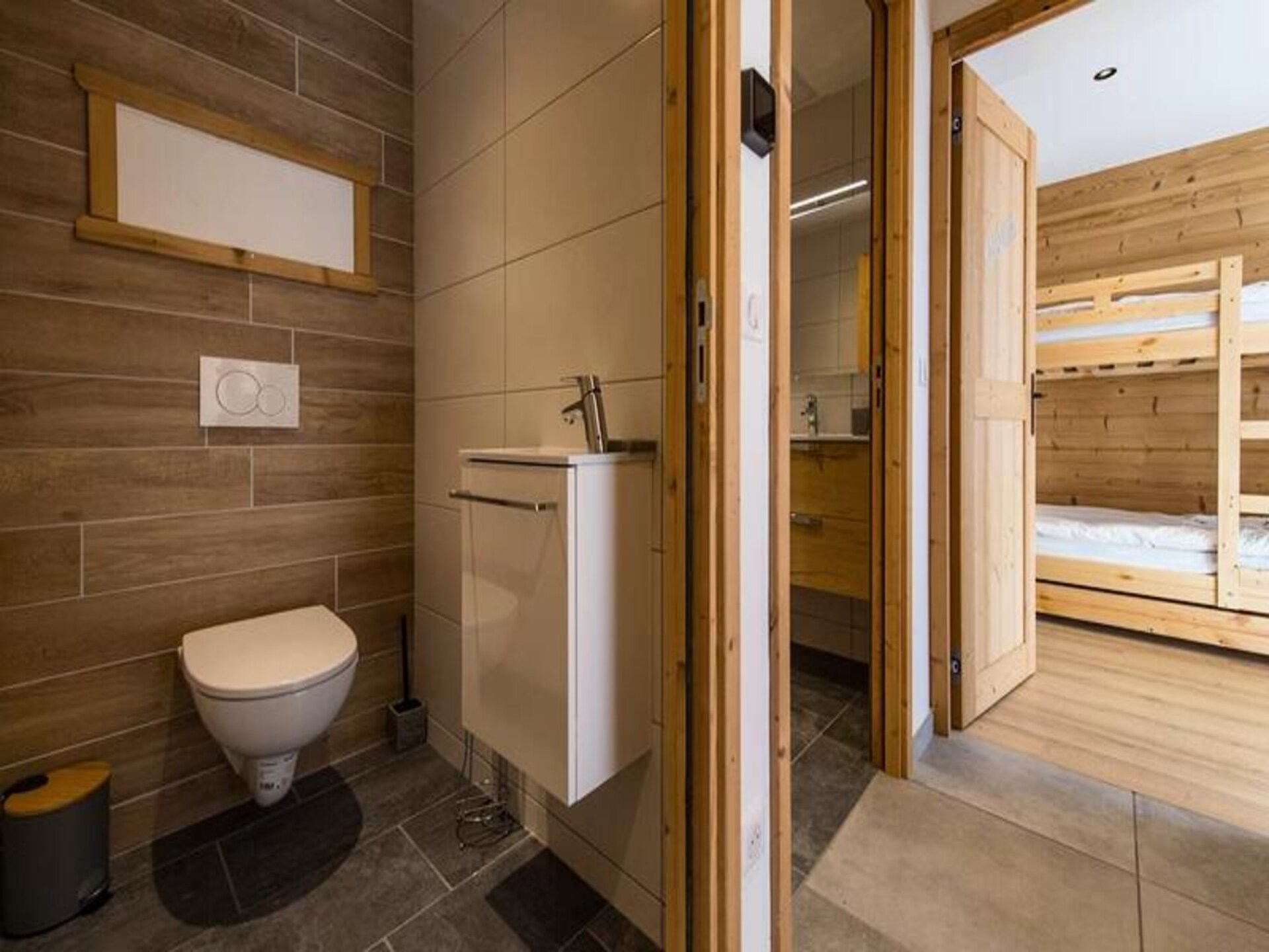 Duplex voor 10 personen met ski-in/ski-out en zuidbalkon in La Toussuire - foto 19