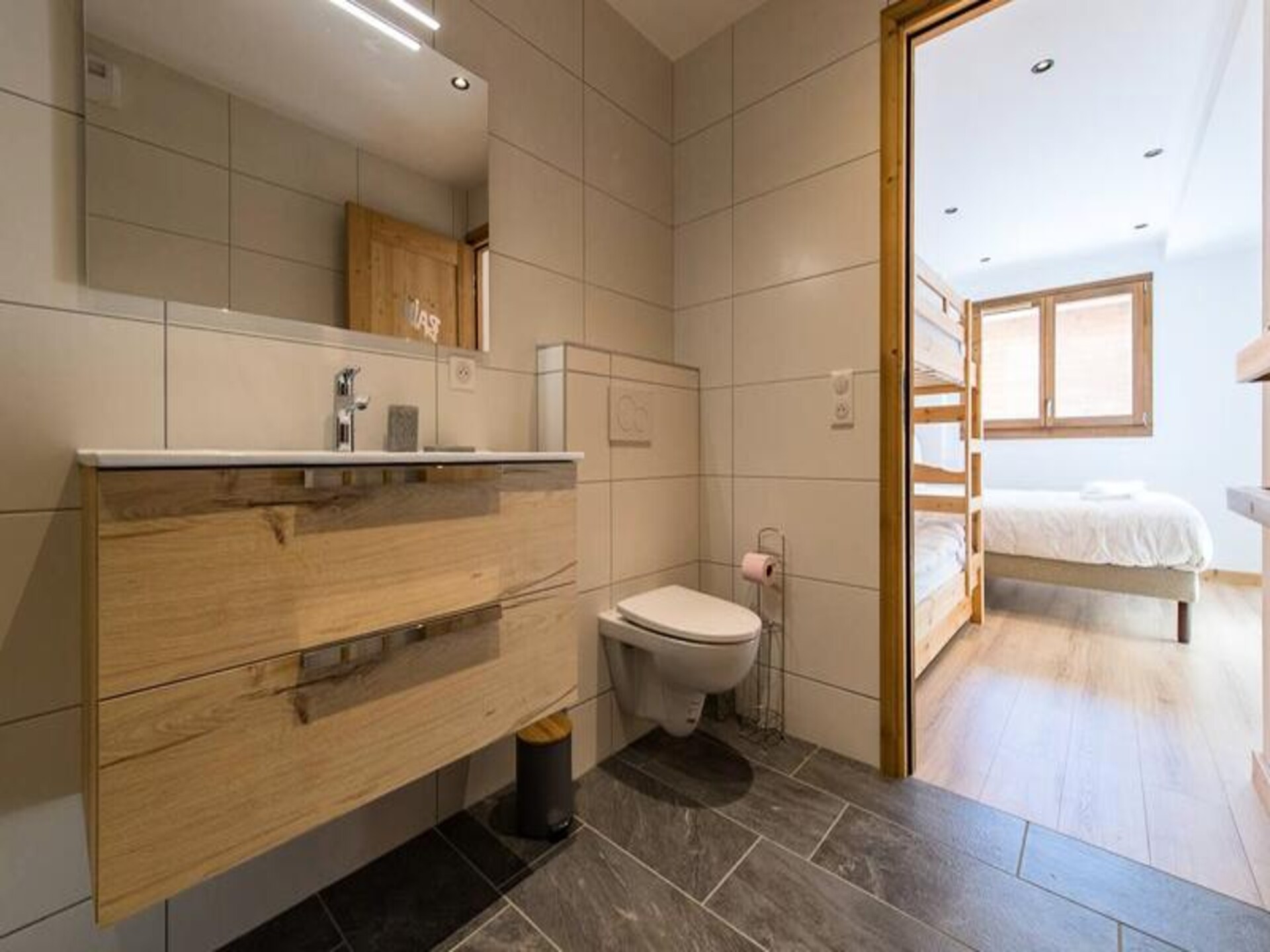 Duplex voor 10 personen met ski-in/ski-out en zuidbalkon in La Toussuire - foto 22