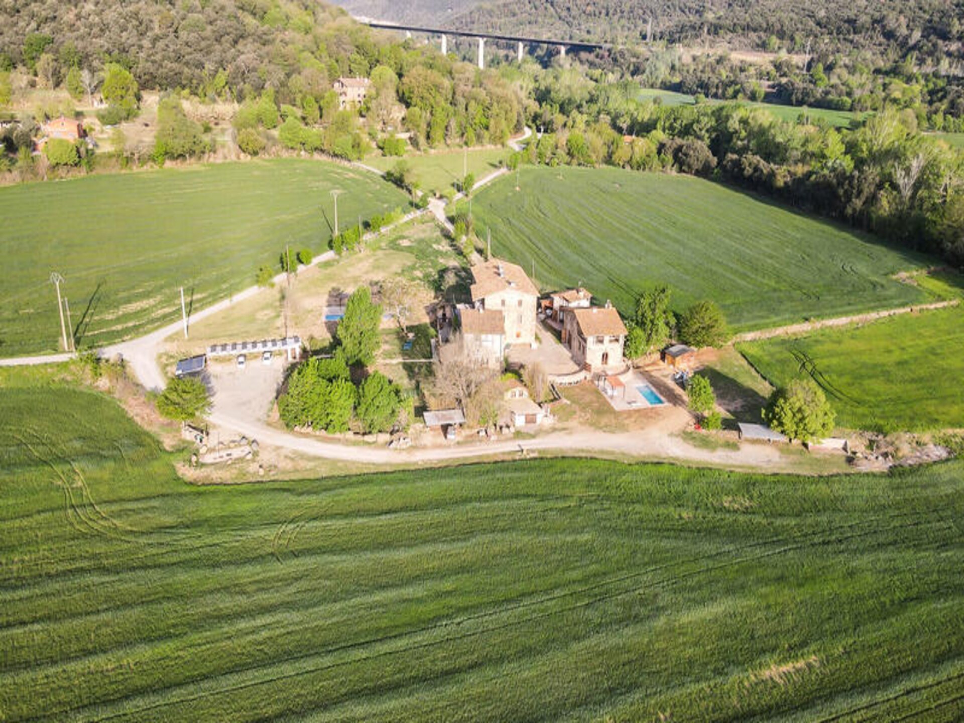 Authentiek Spaans landhuis voor 20 personen met privézwembad in Montagut i Oix - foto 30