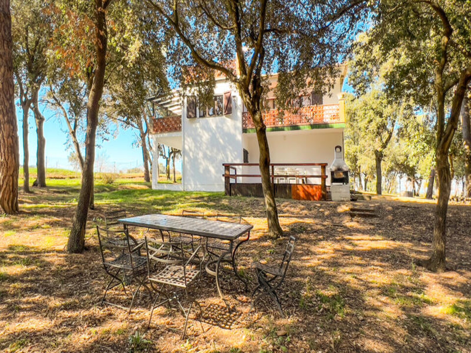 Landelijk appartement voor 6 met tuin en airco nabij Girona en Banyoles - foto 4