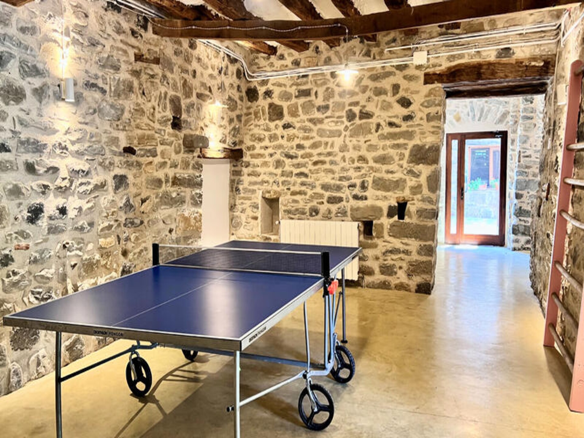 Can Riera de Montagut: Luxe 16e-eeuwse masia voor 16 personen in La Garrotxa - foto 45