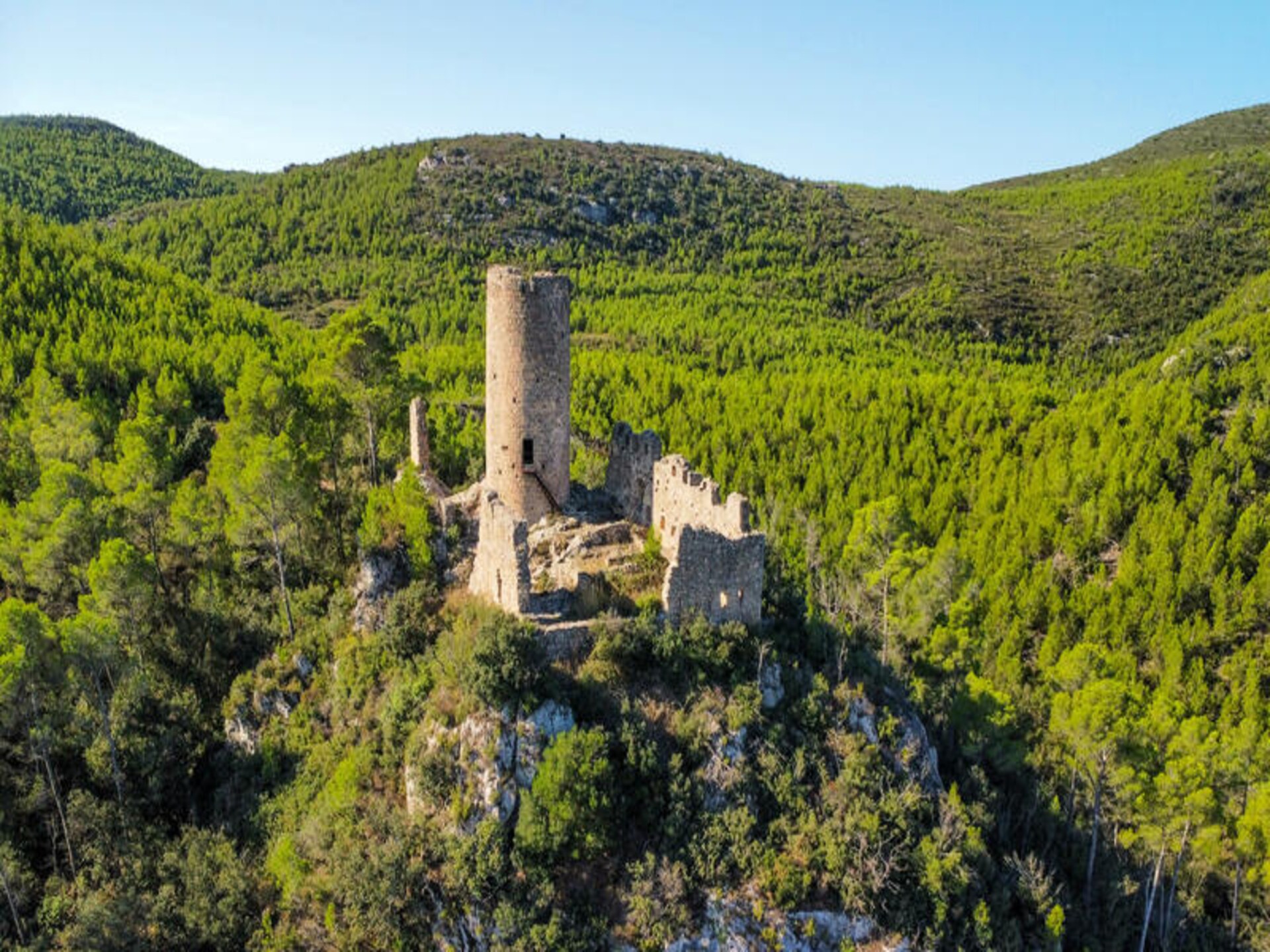 Ruim vakantiehuis voor 8 personen met privézwembad in Les Escaules, Girona - foto 11