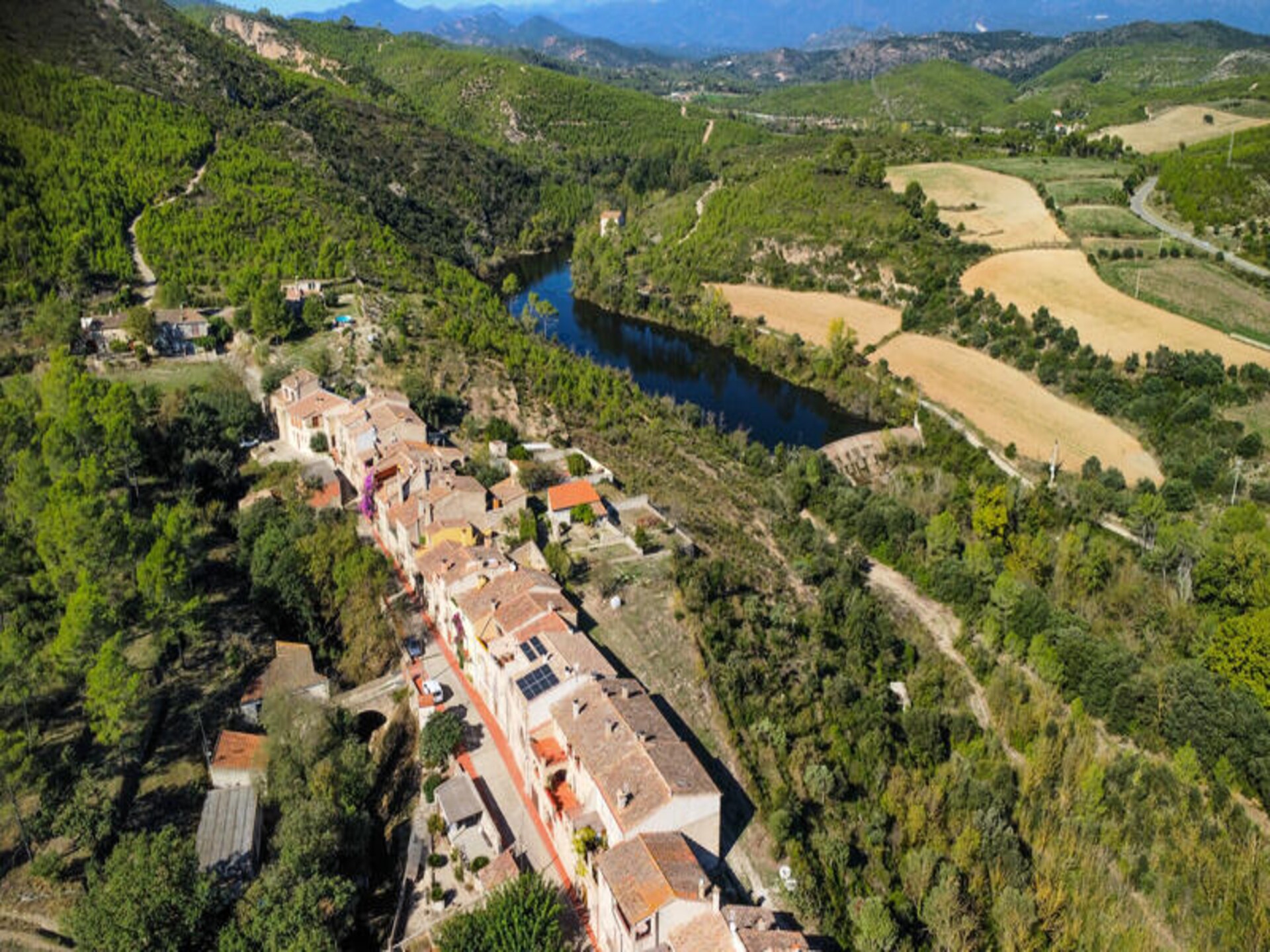Ruim vakantiehuis voor 8 personen met privézwembad in Les Escaules, Girona - foto 13