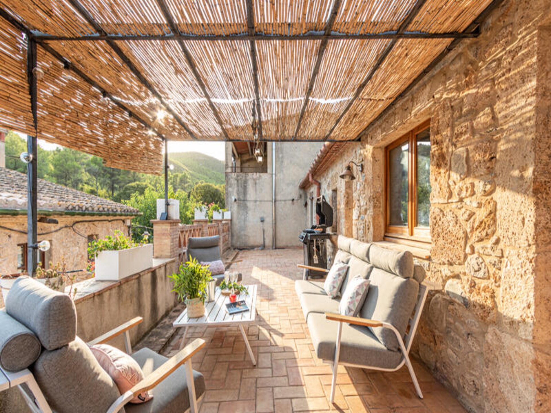 Ruim vakantiehuis voor 8 personen met privézwembad in Les Escaules, Girona - foto 38
