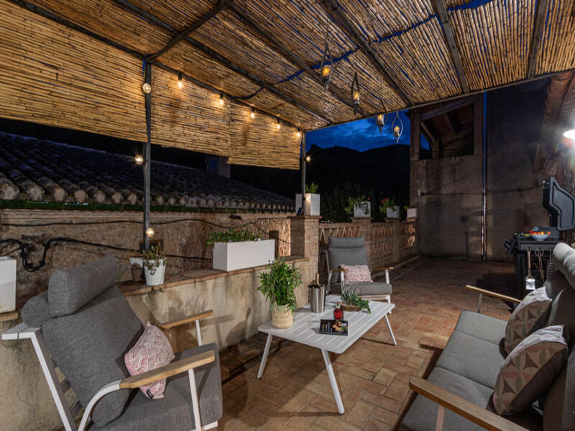 Ruim vakantiehuis voor 8 personen met privézwembad in Les Escaules, Girona - foto 44