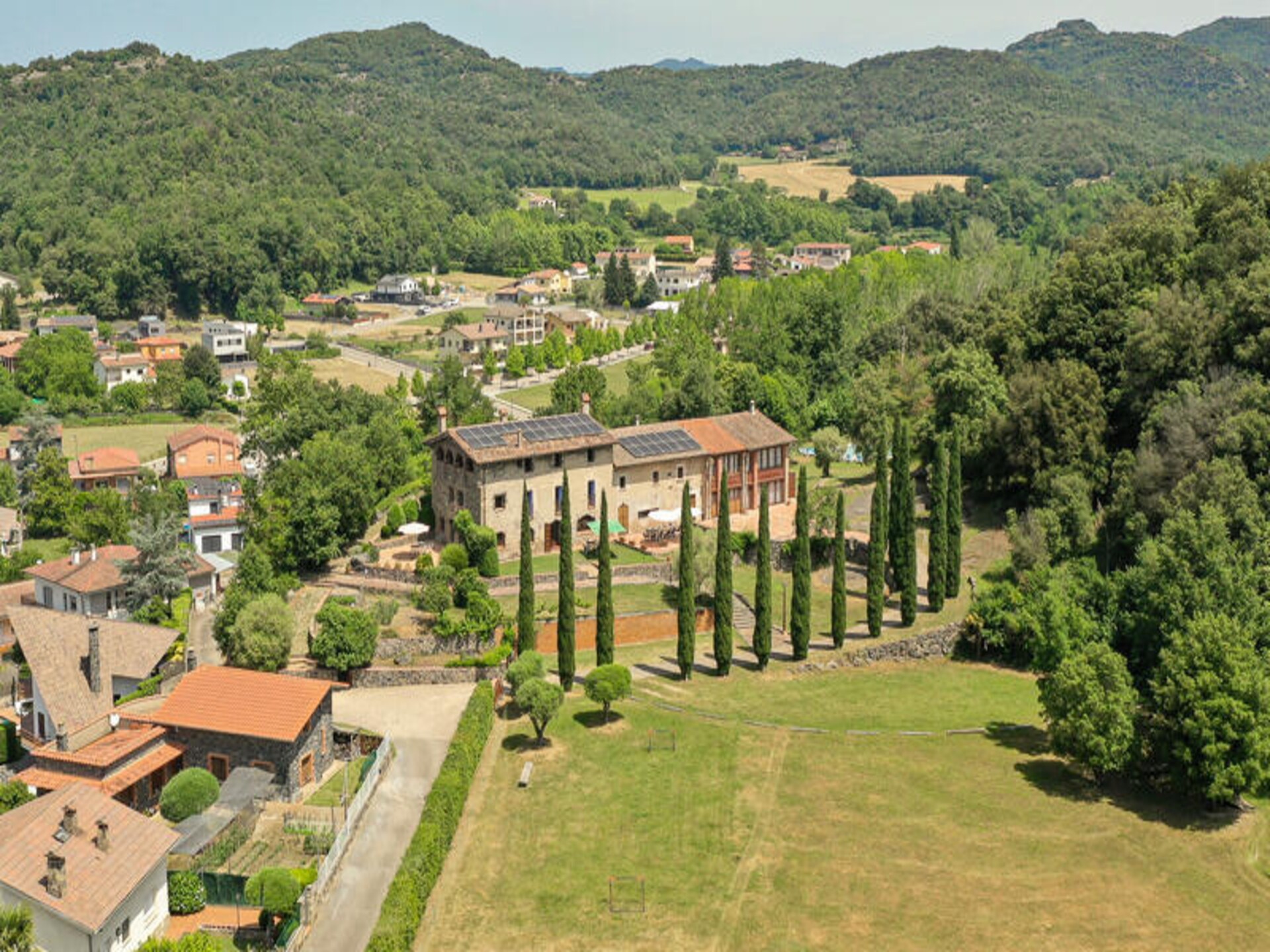 Authentieke Catalaanse Masía voor 35 personen met privézwembad in La Garrotxa - foto 12
