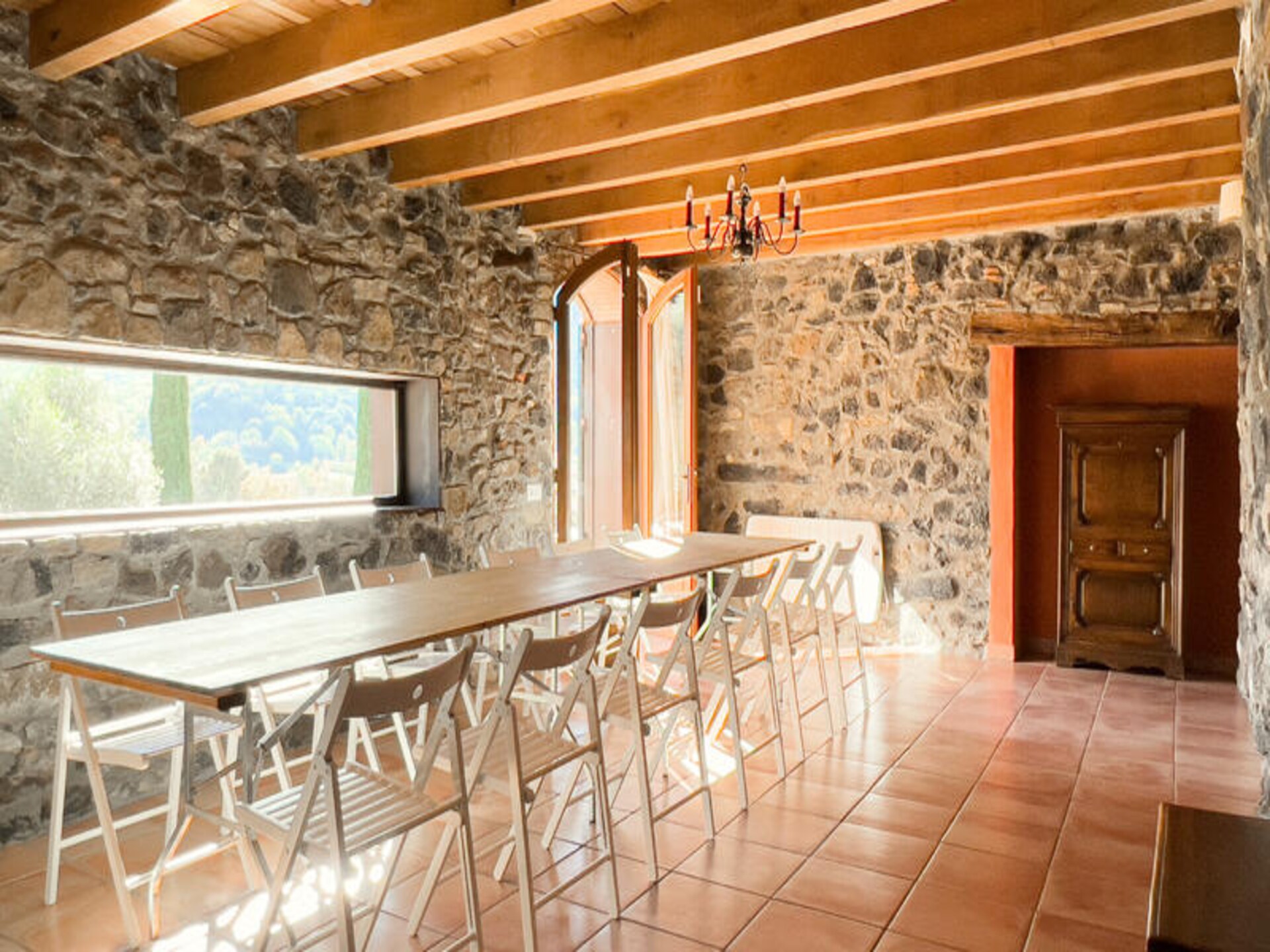 Authentieke Catalaanse Masía voor 35 personen met privézwembad in La Garrotxa - foto 18