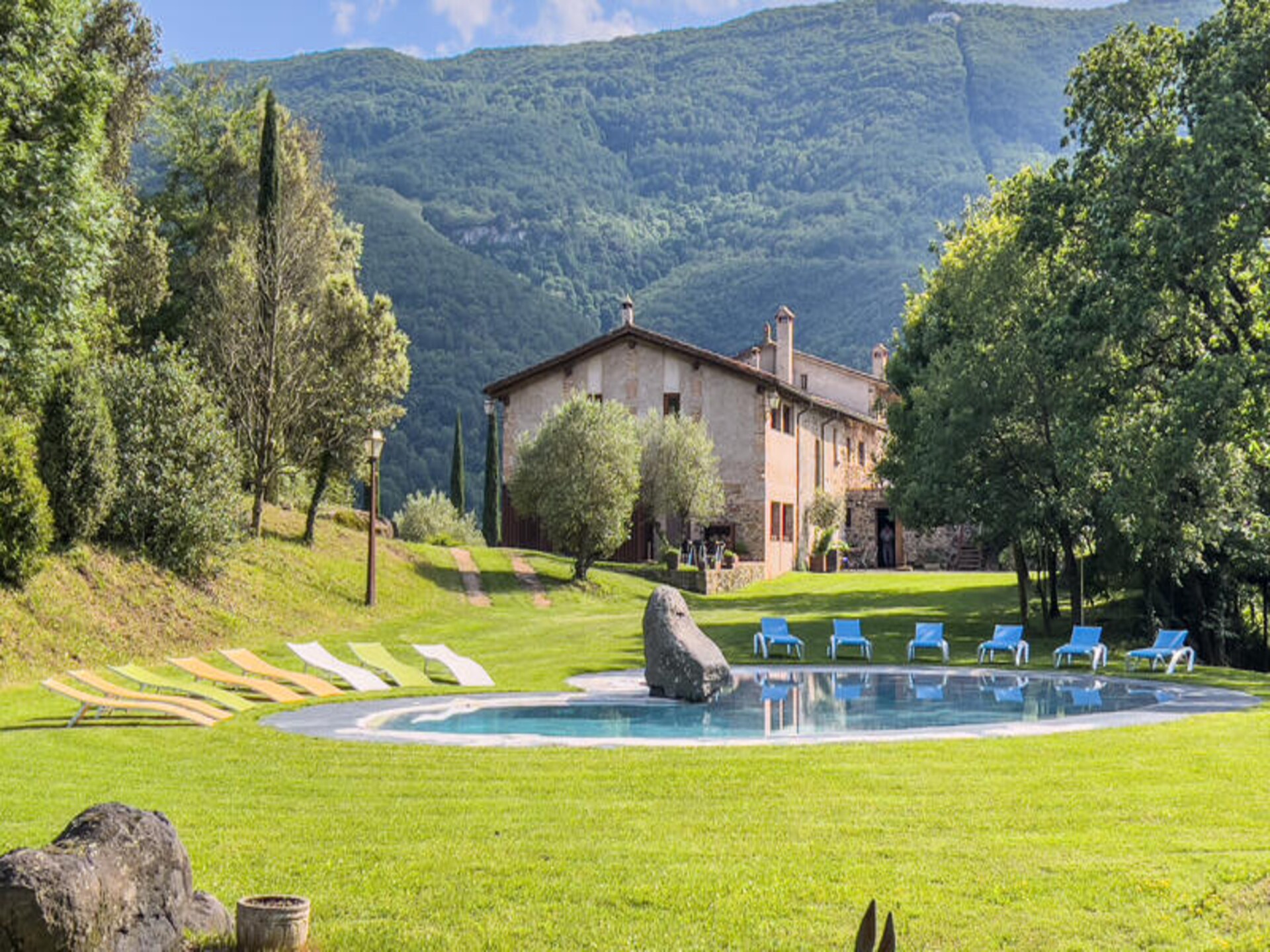 Authentieke Catalaanse Masía voor 35 personen met privézwembad in La Garrotxa - foto 20