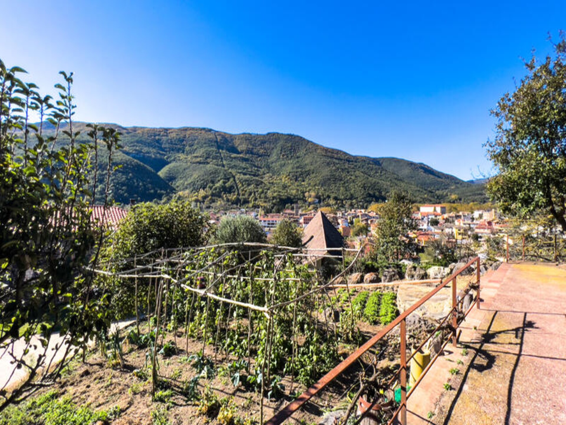 Authentieke Catalaanse Masía voor 35 personen met privézwembad in La Garrotxa - foto 39