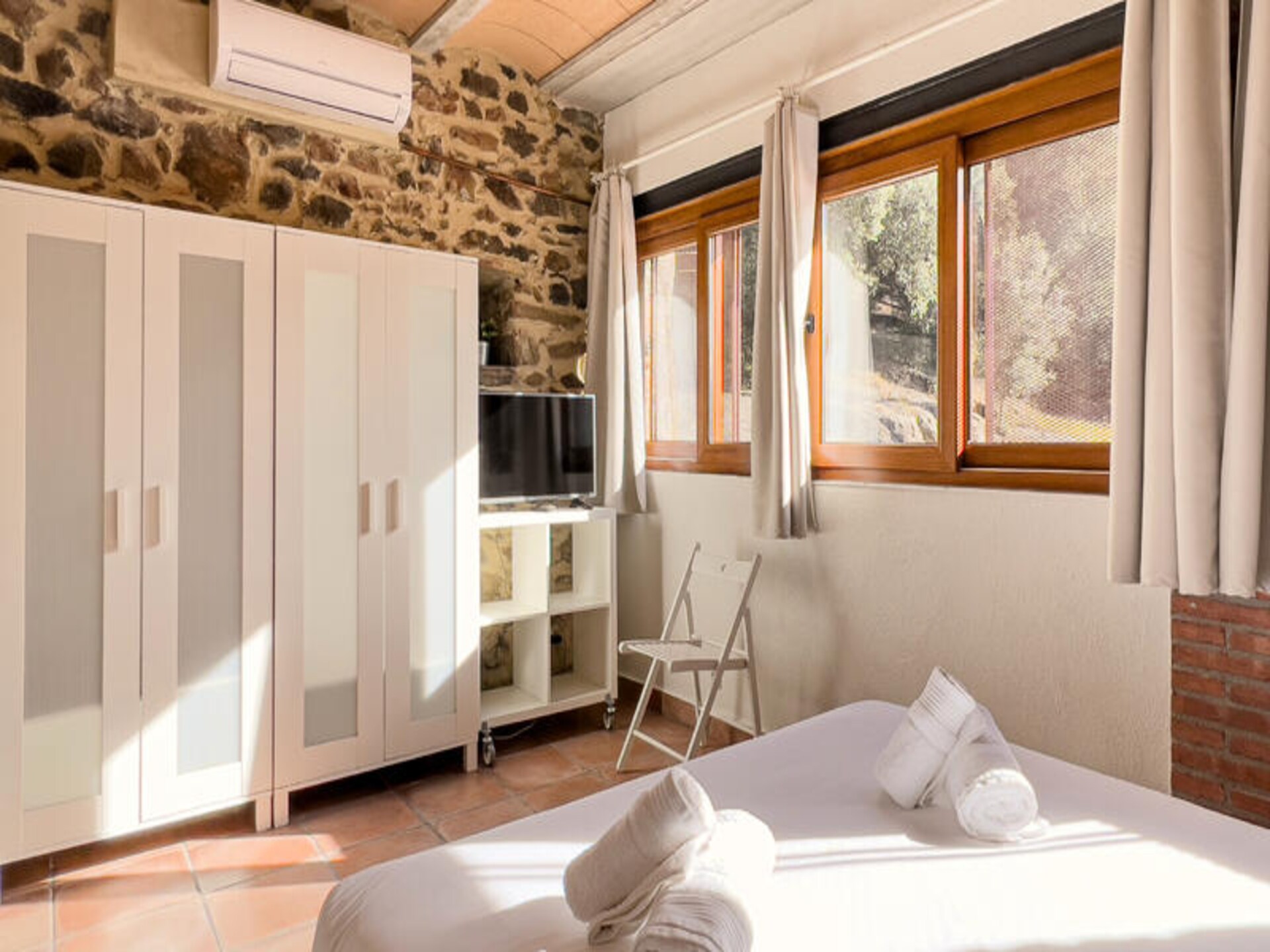 Authentieke Catalaanse Masía voor 35 personen met privézwembad in La Garrotxa - foto 42