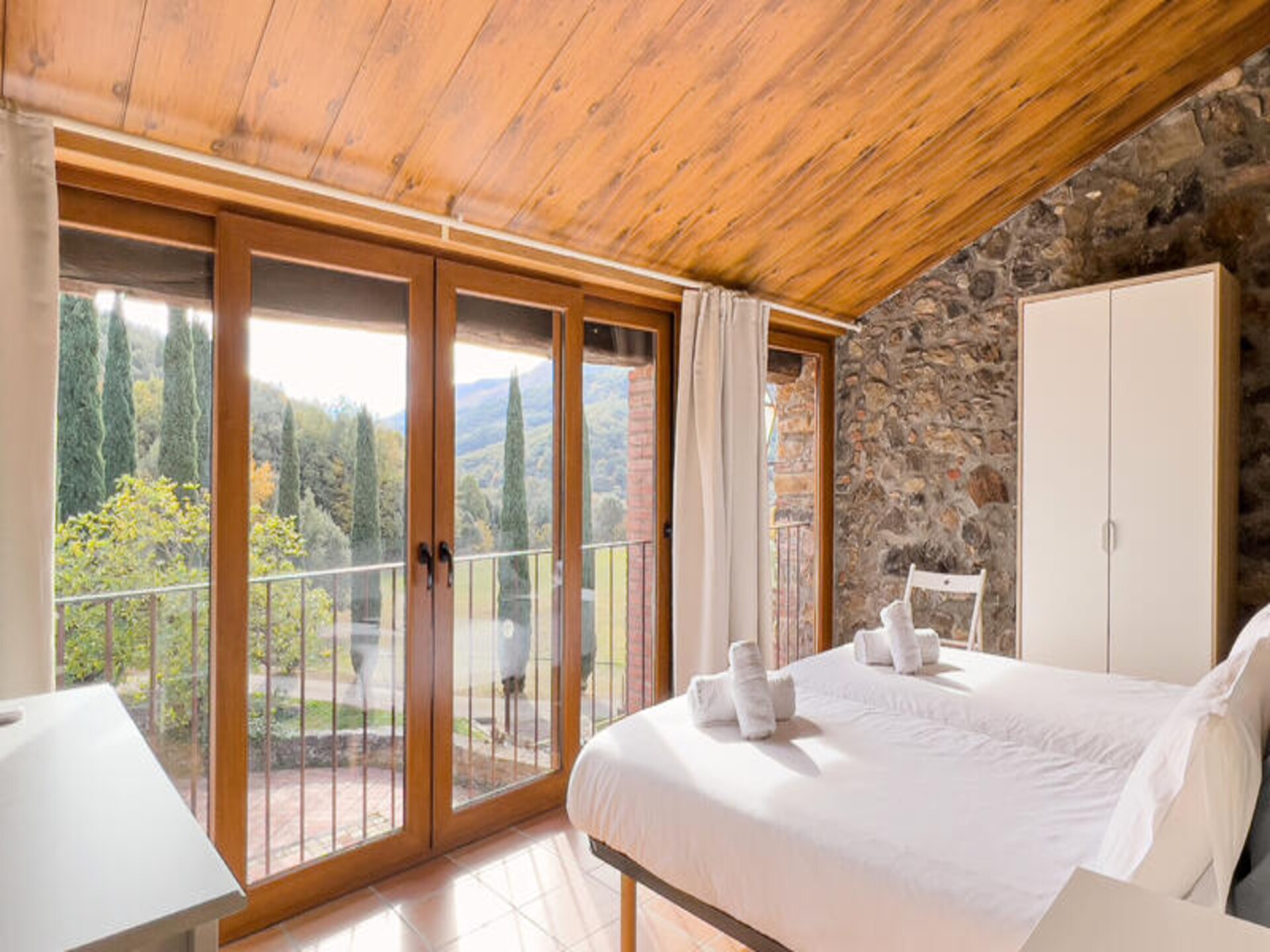 Authentieke Catalaanse Masía voor 35 personen met privézwembad in La Garrotxa - foto 43