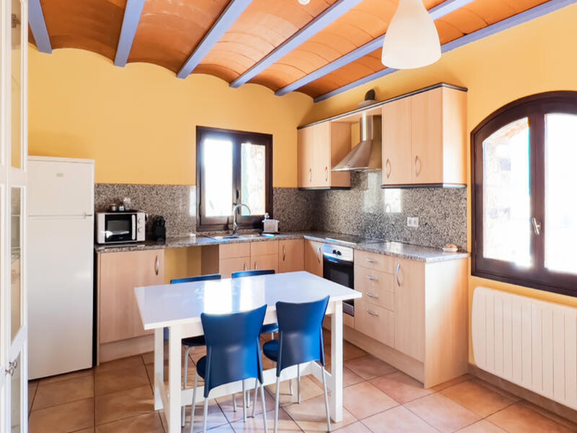 Authentieke Catalaanse Masía voor 35 personen met privézwembad in La Garrotxa - foto 60