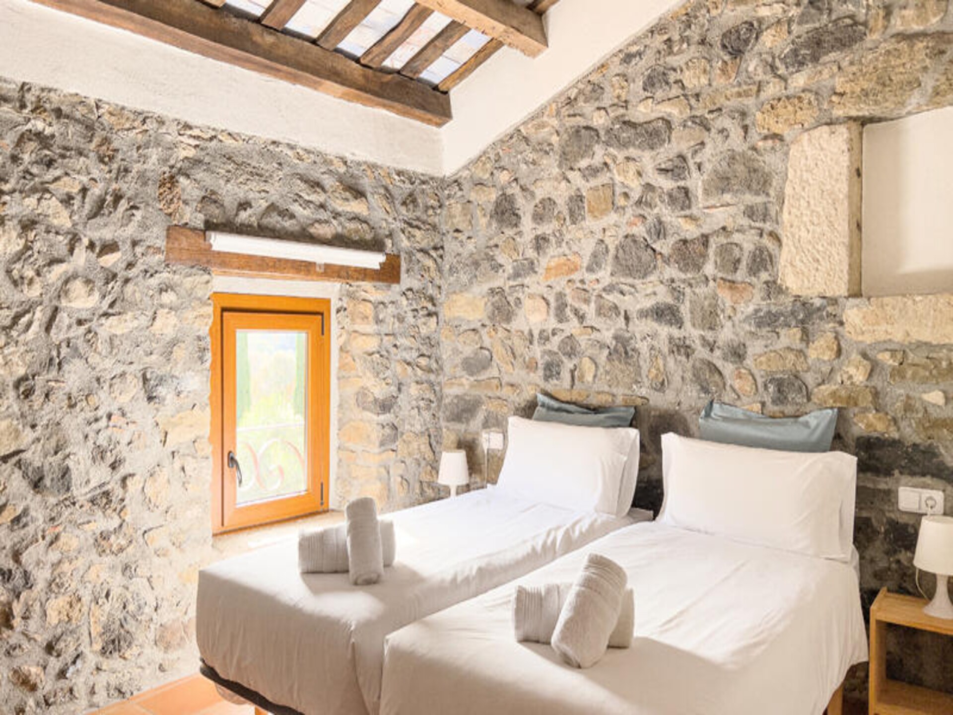Authentieke Catalaanse Masía voor 35 personen met privézwembad in La Garrotxa - foto 68