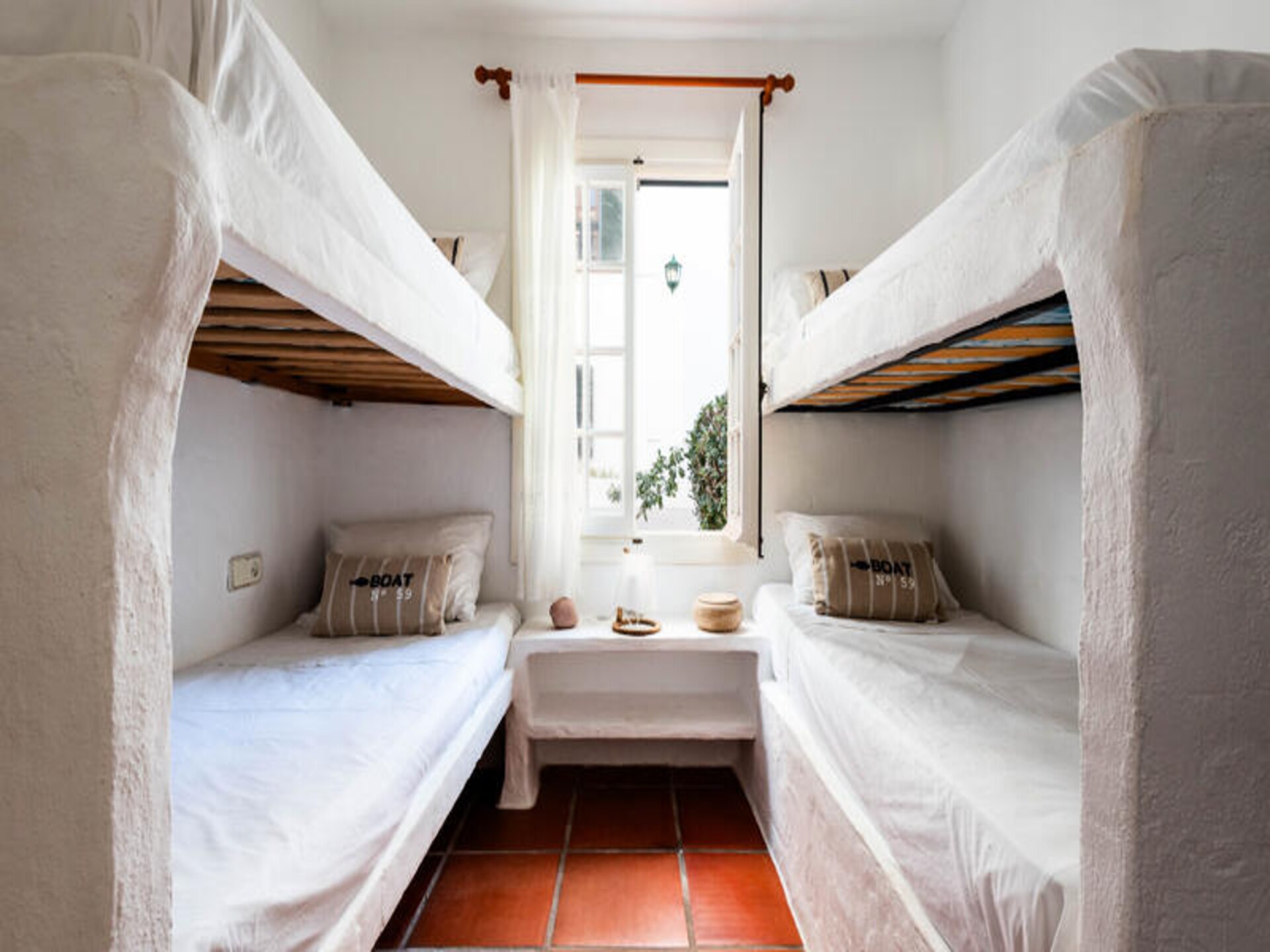 Appartement met zeezicht en zwembad aan de kust van Ciutadella - foto 17