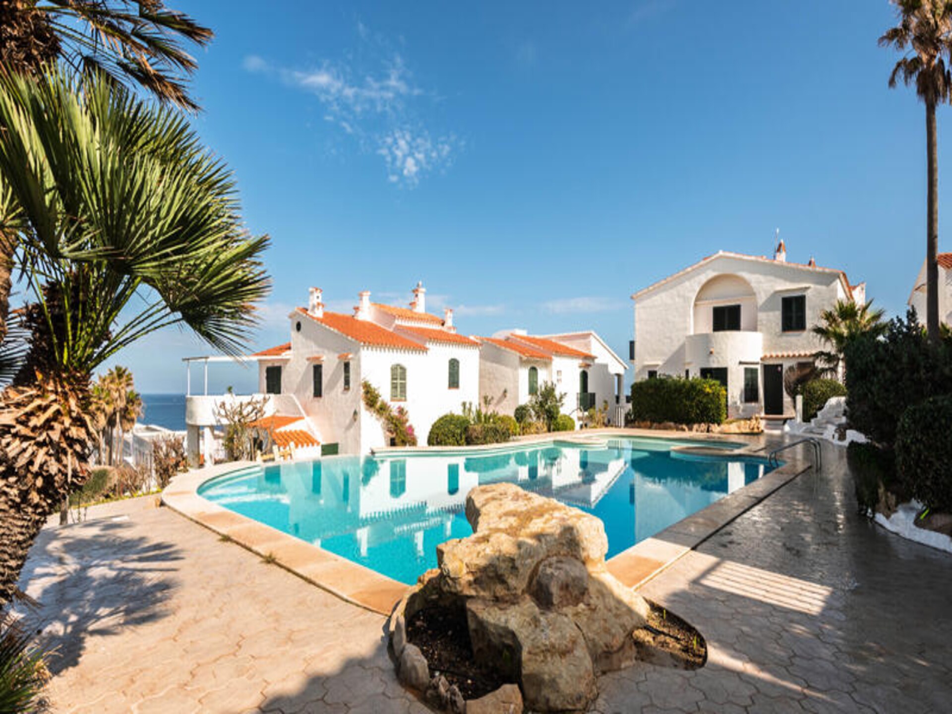 Appartement met zeezicht en zwembad aan de kust van Ciutadella - foto 29